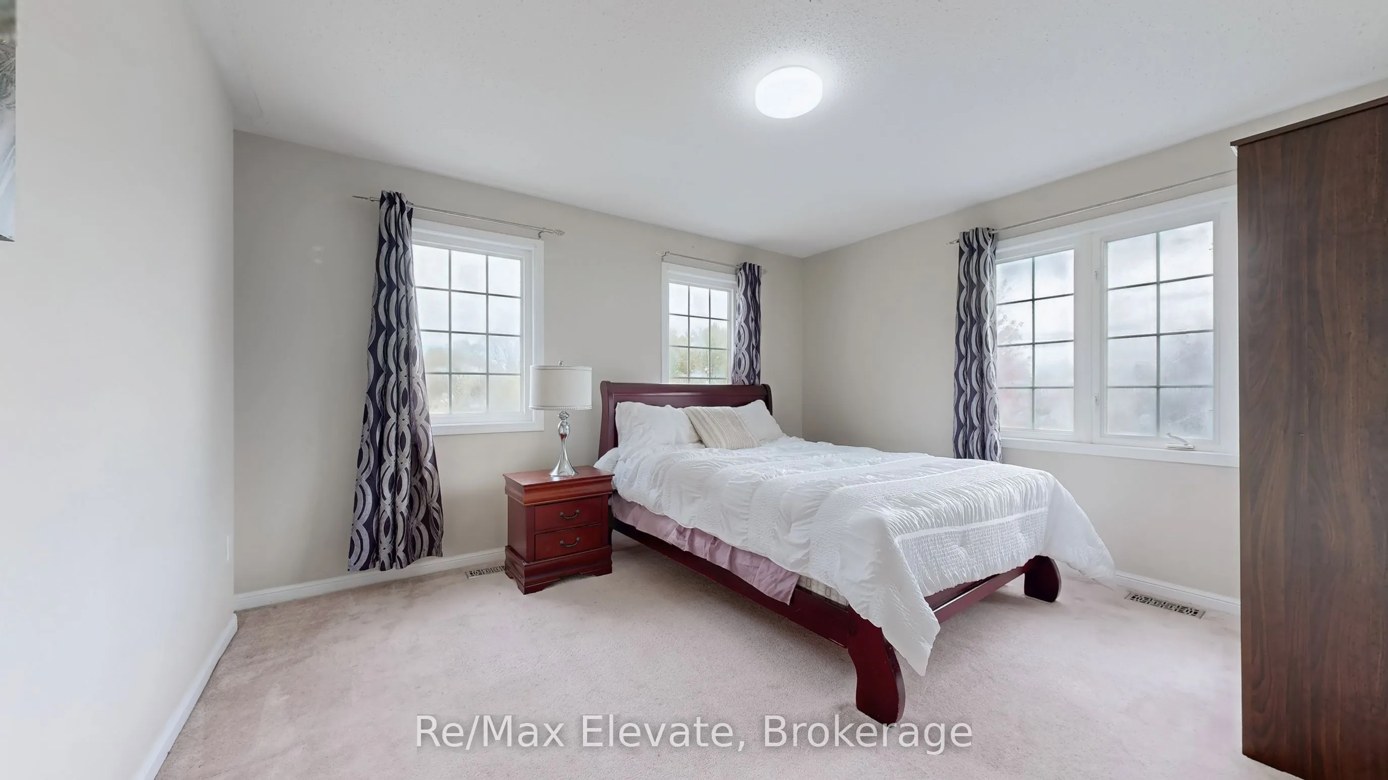 44 Callander Crescent