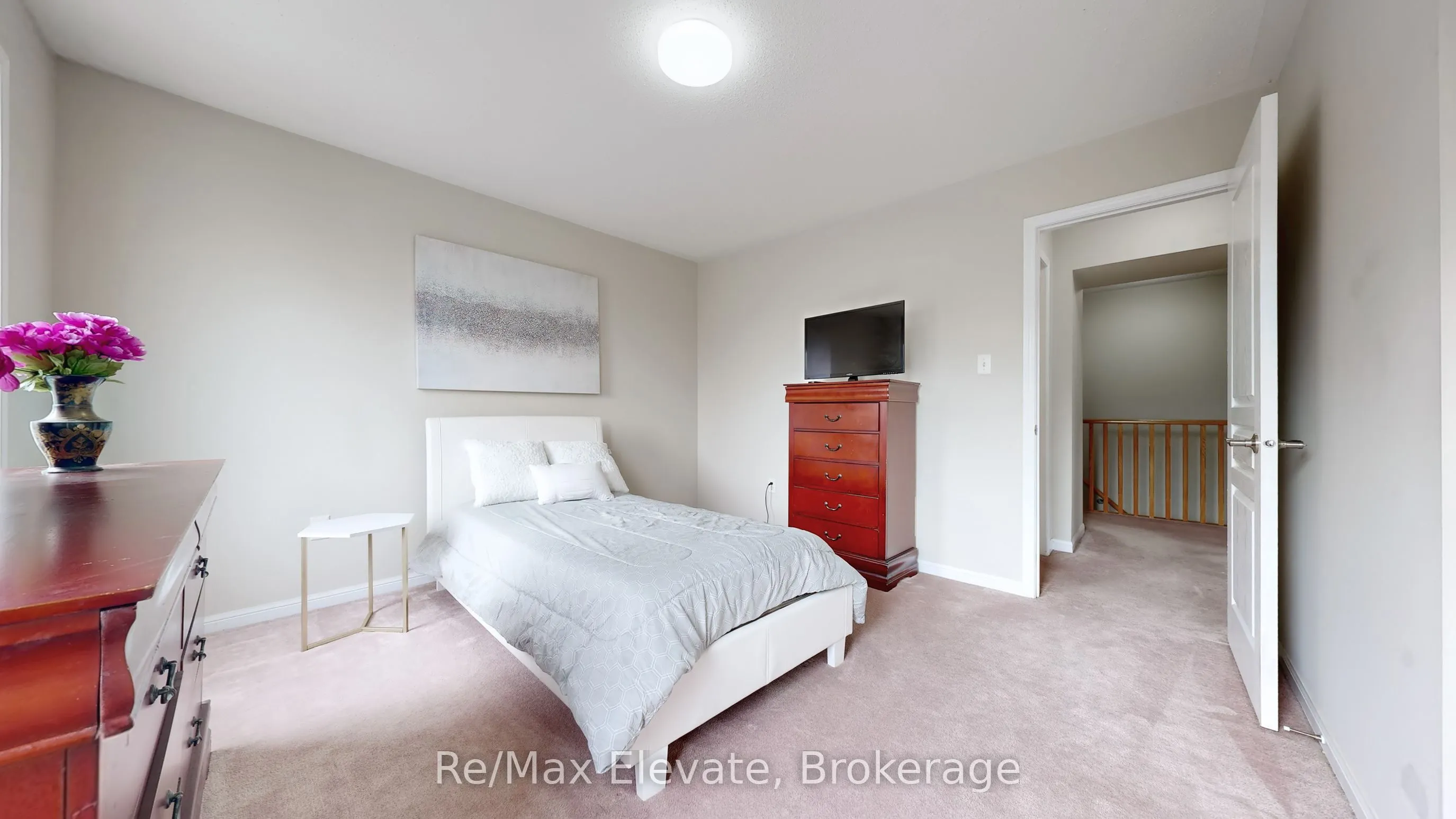 44 Callander Crescent