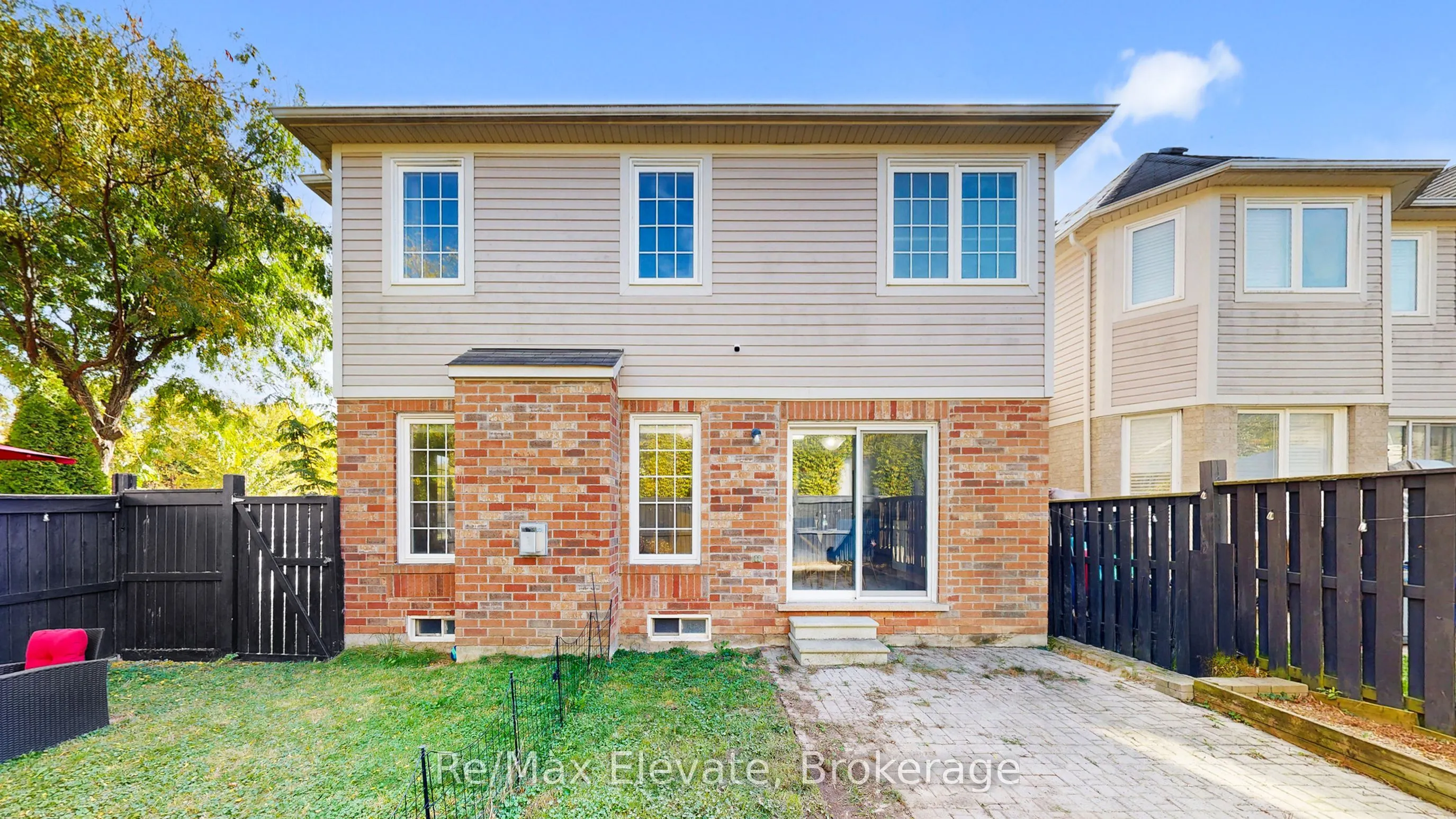 44 Callander Crescent