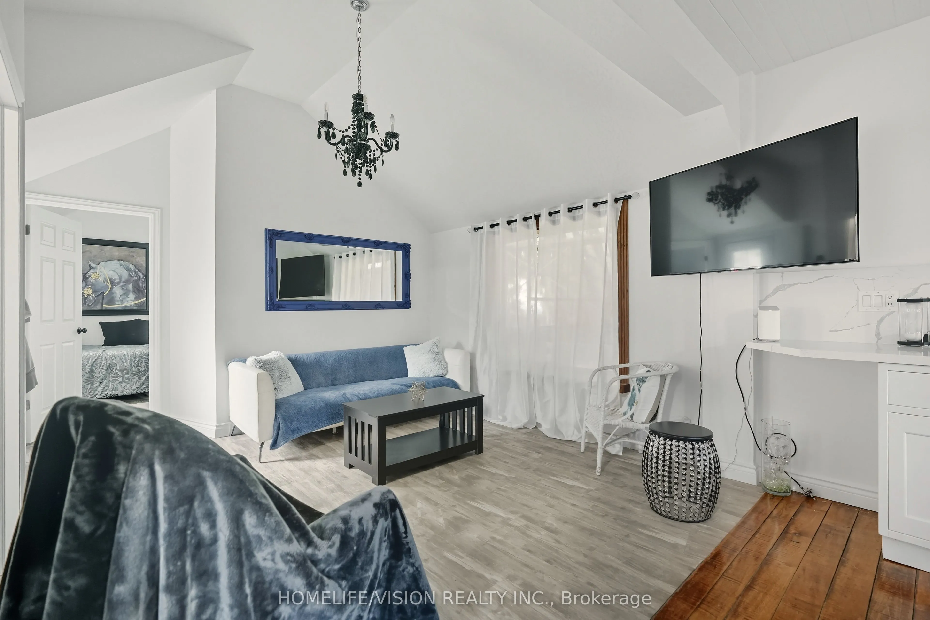 65 Bolster Lane