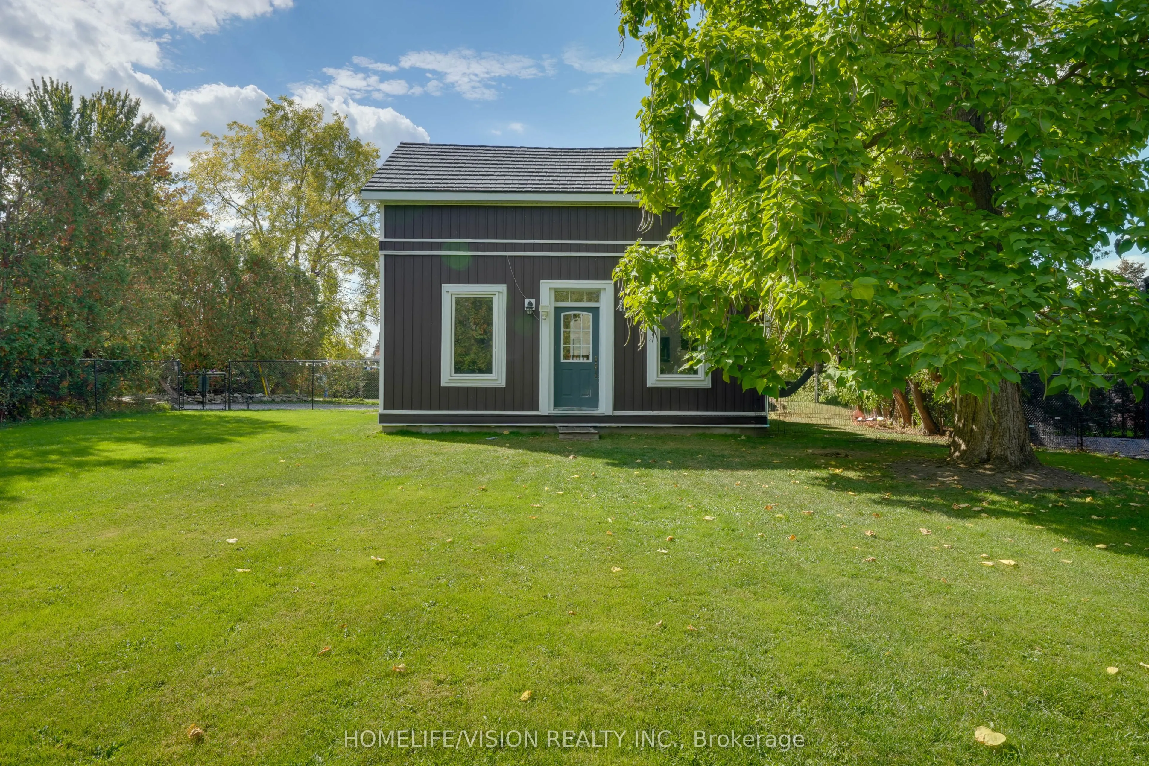 65 Bolster Lane