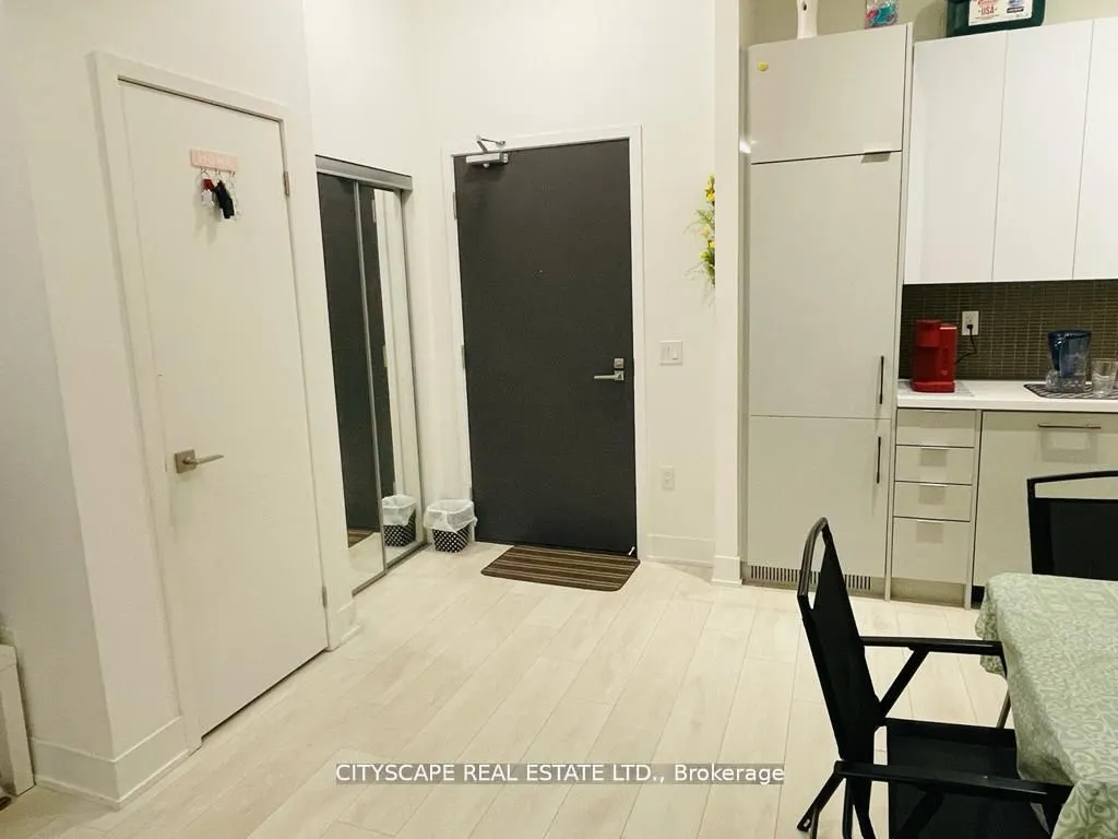 2916 Highway 7 E, #216