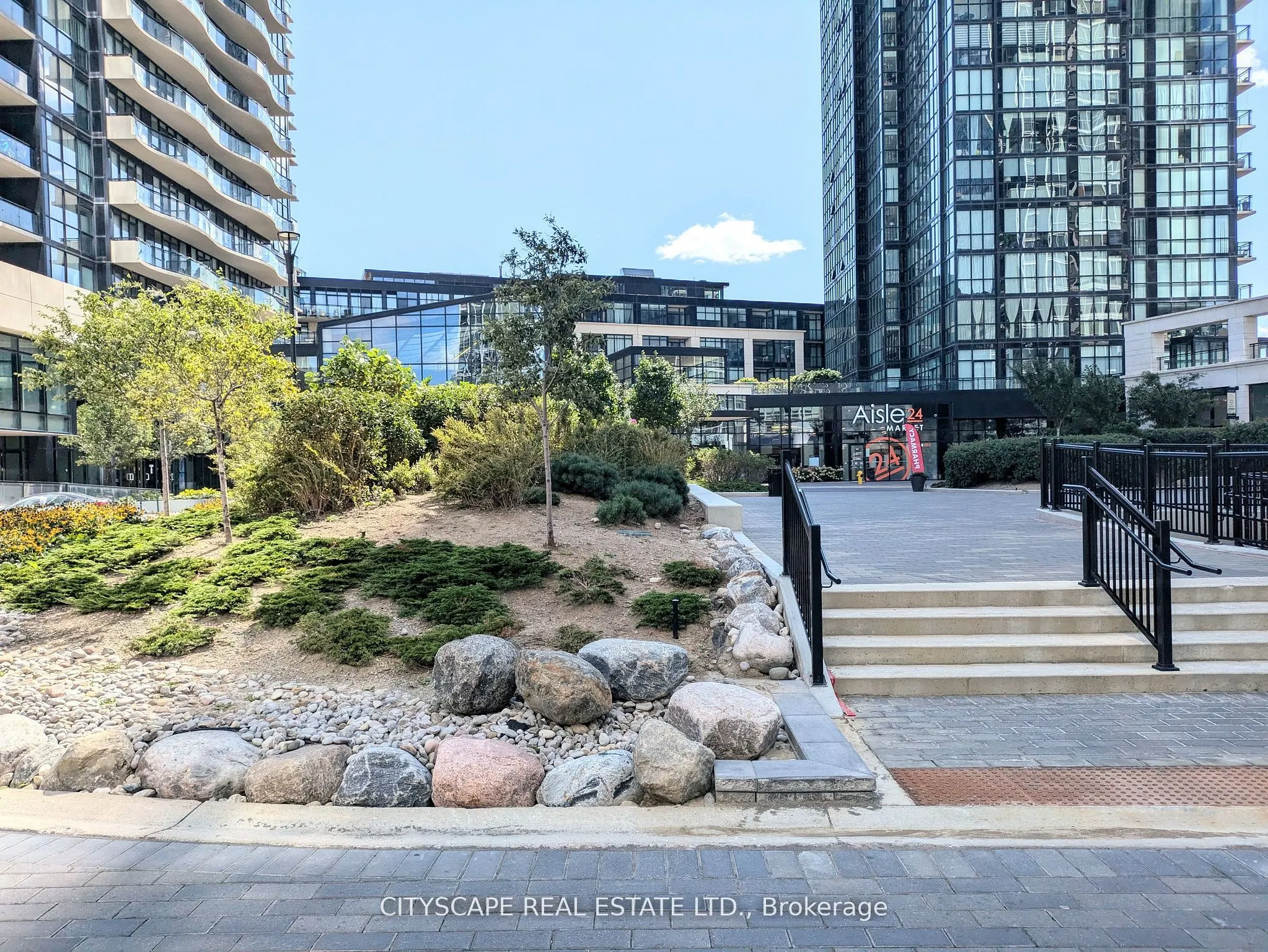 2916 Highway 7 E, #216