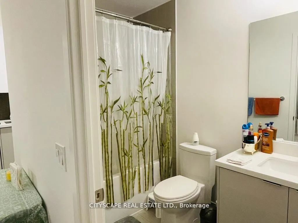2916 Highway 7 E, #216