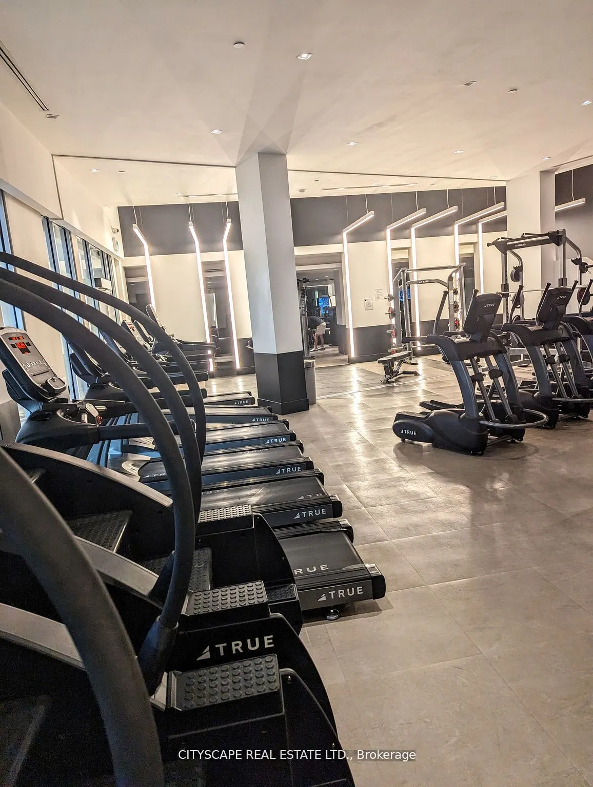 2916 Highway 7 E, #216