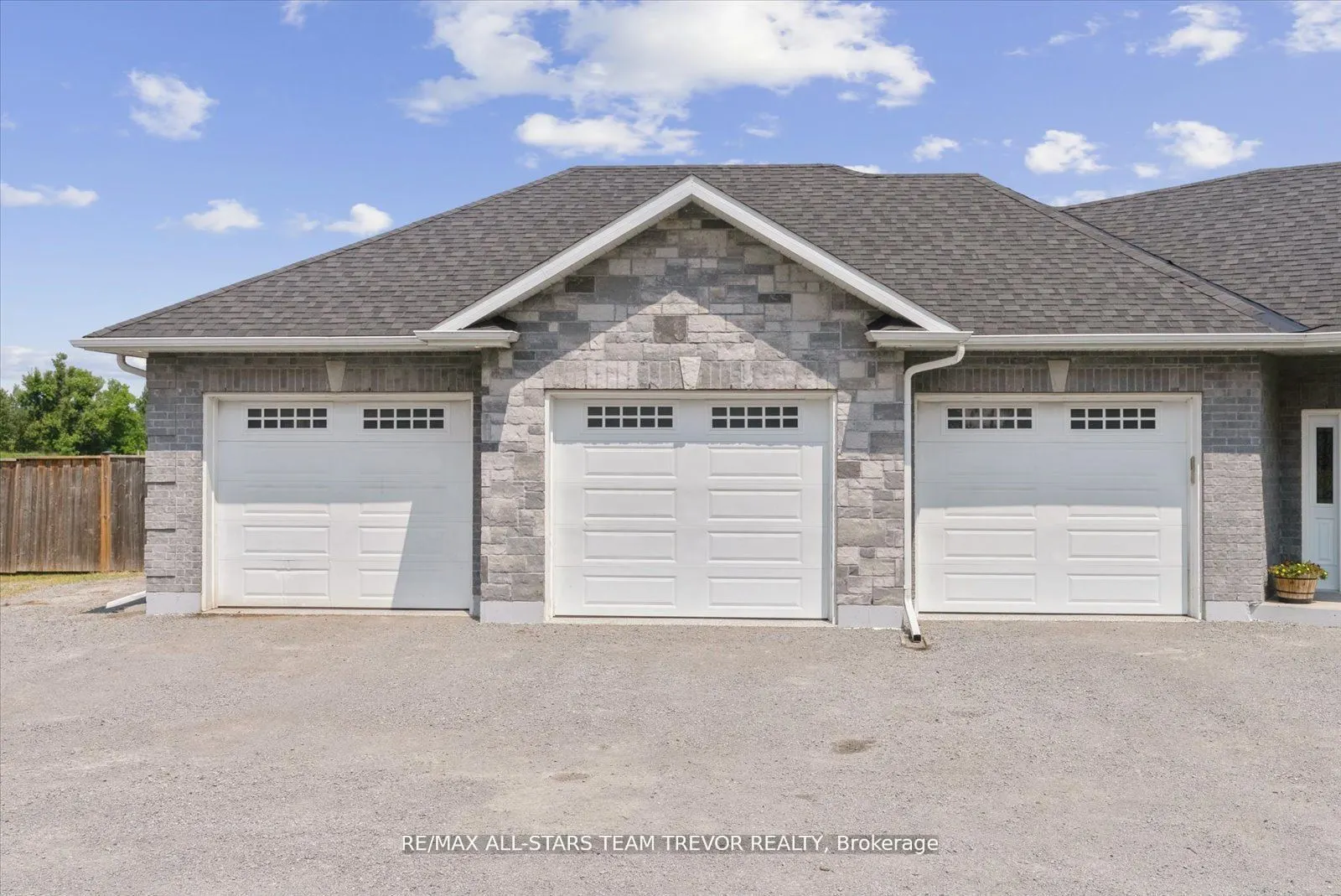 187 Riverbank Drive