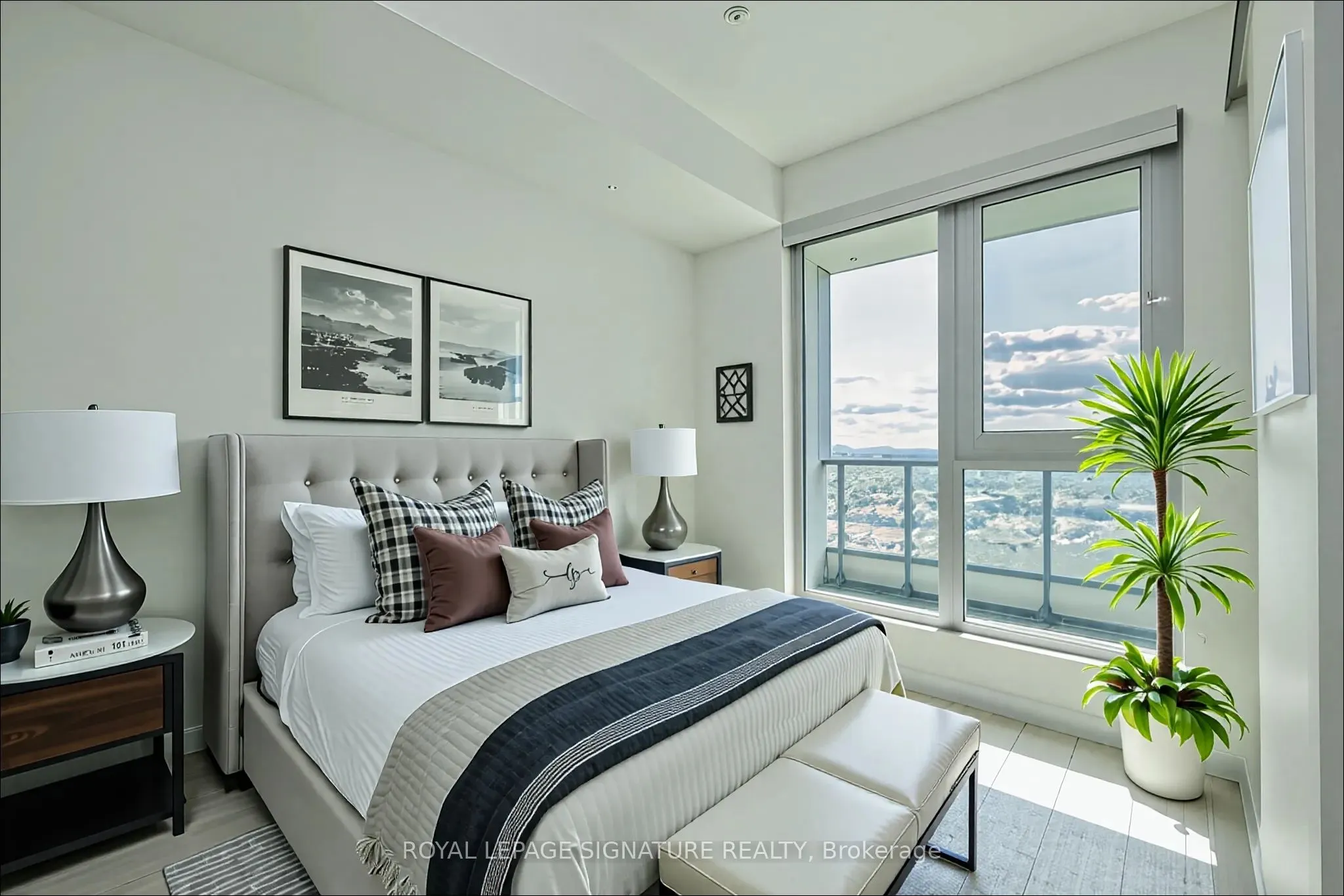 950 Portage Parkway, #1810
