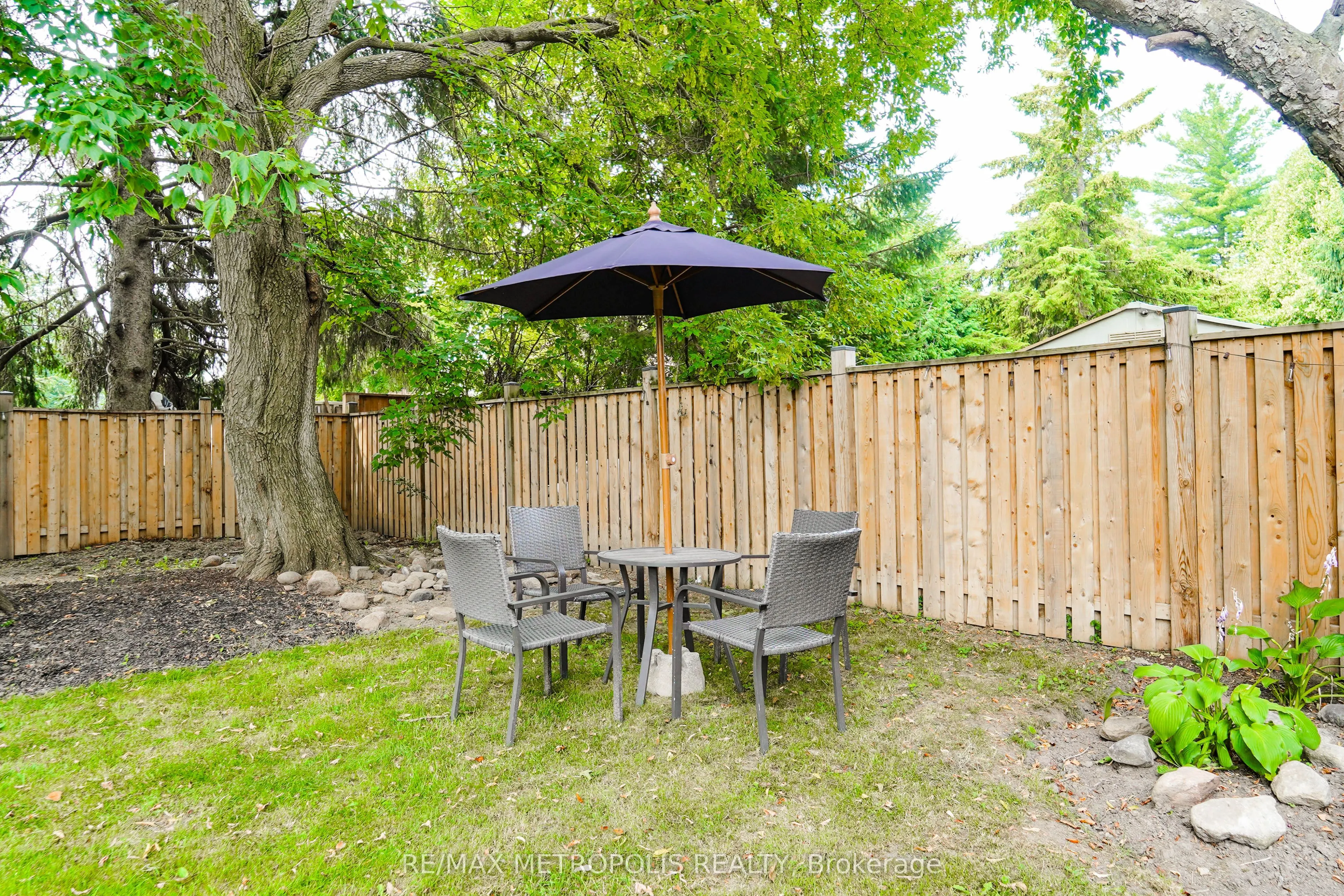 23 Hawman Avenue