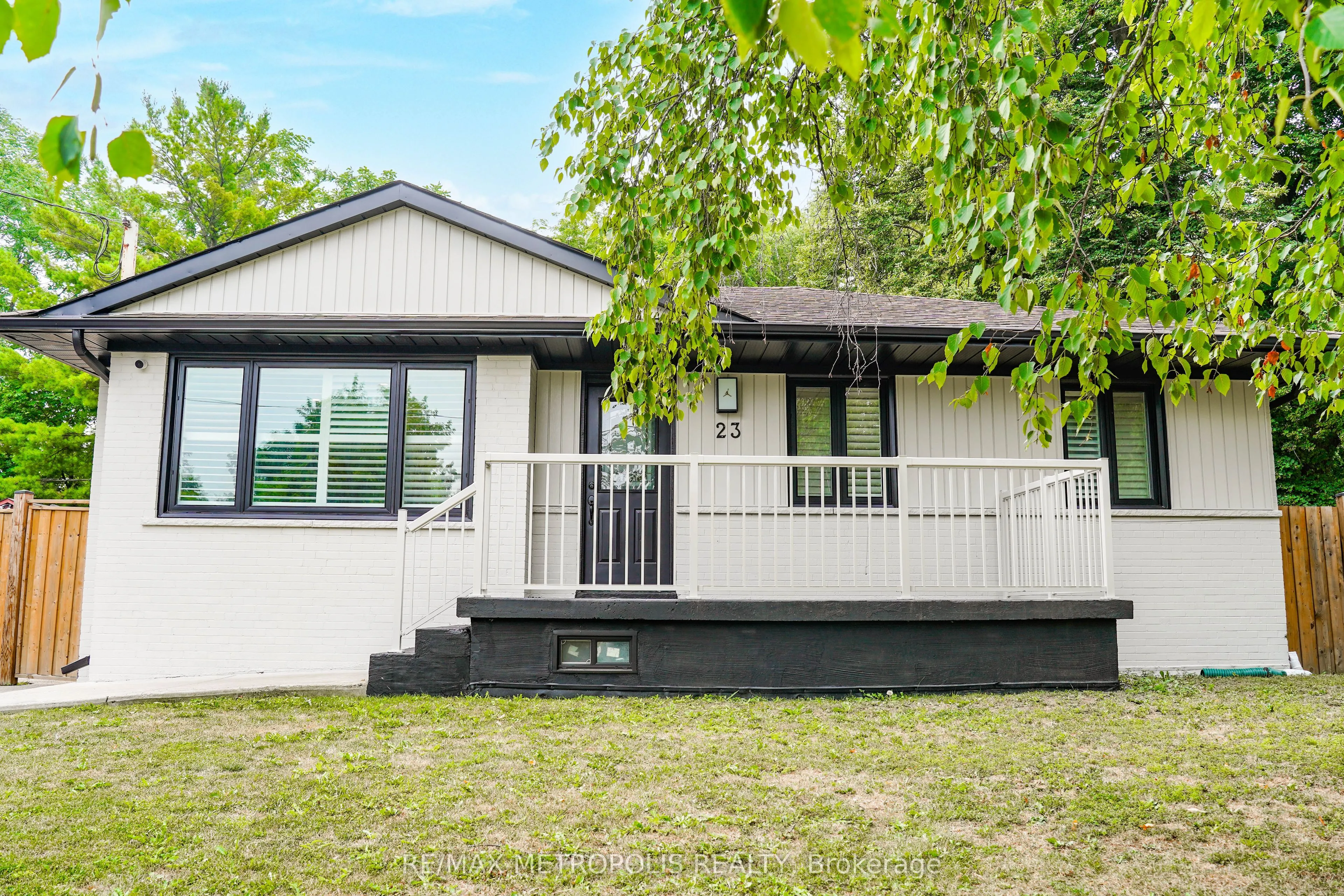 23 Hawman Avenue