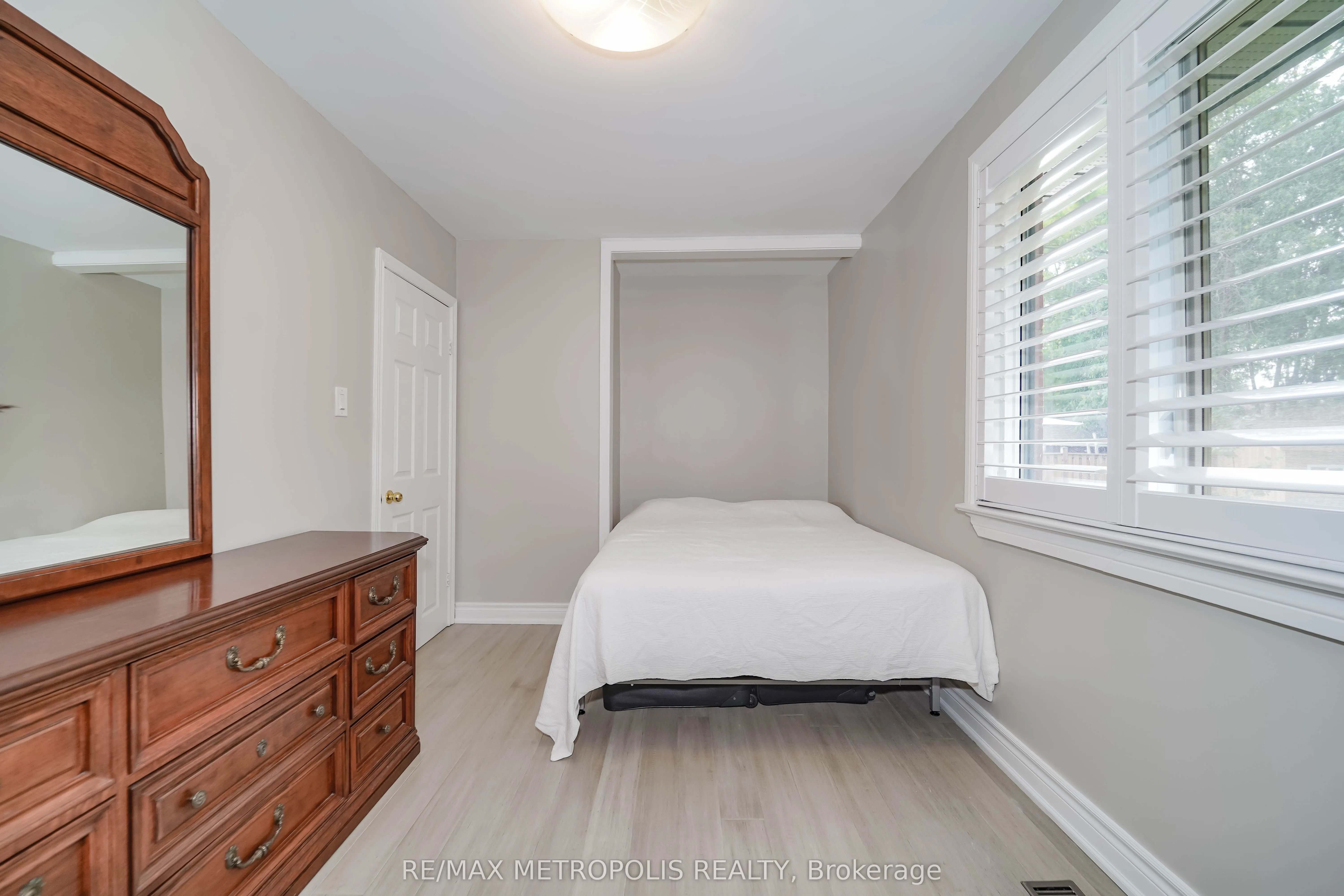 23 Hawman Avenue