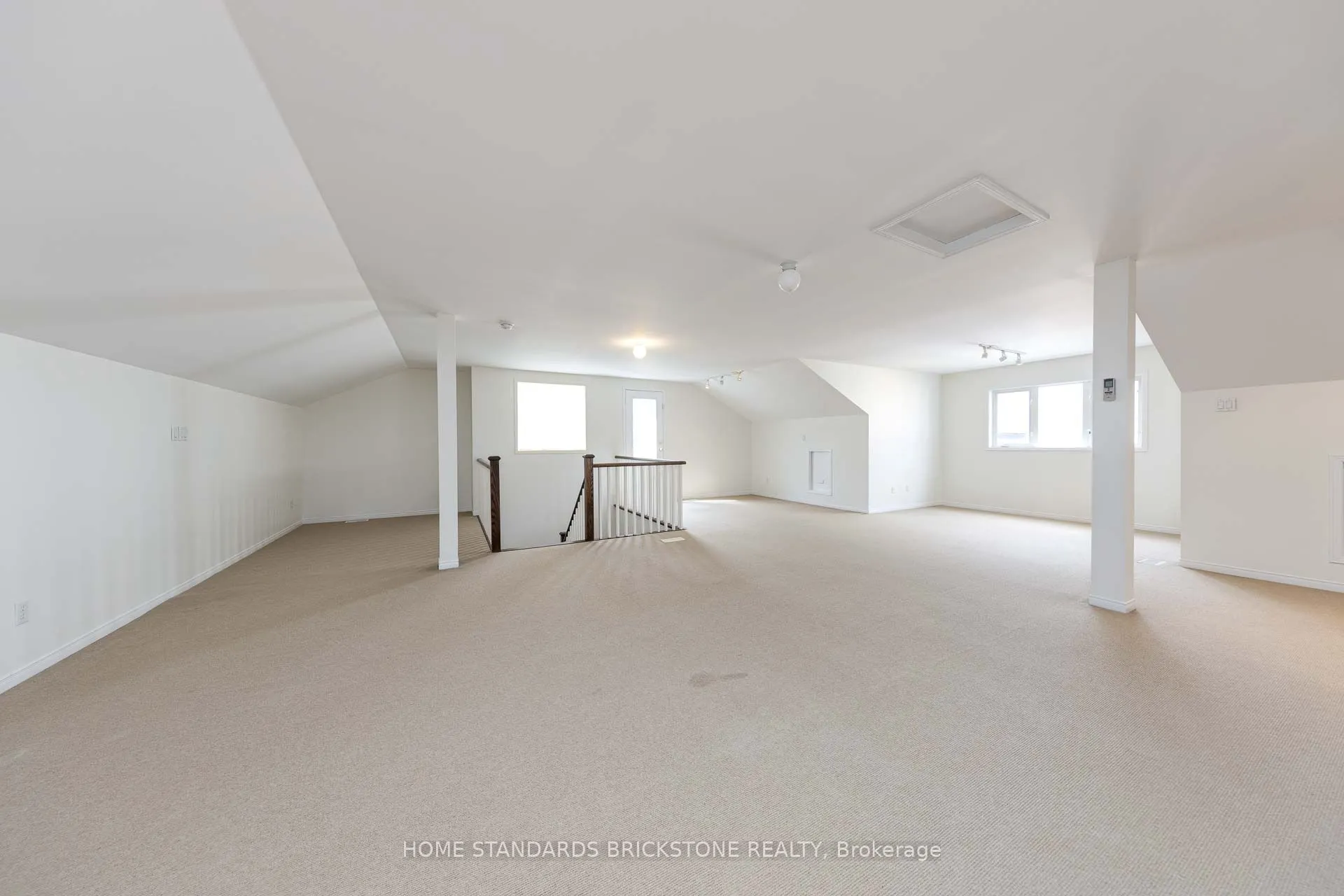 76 Leameadow Road