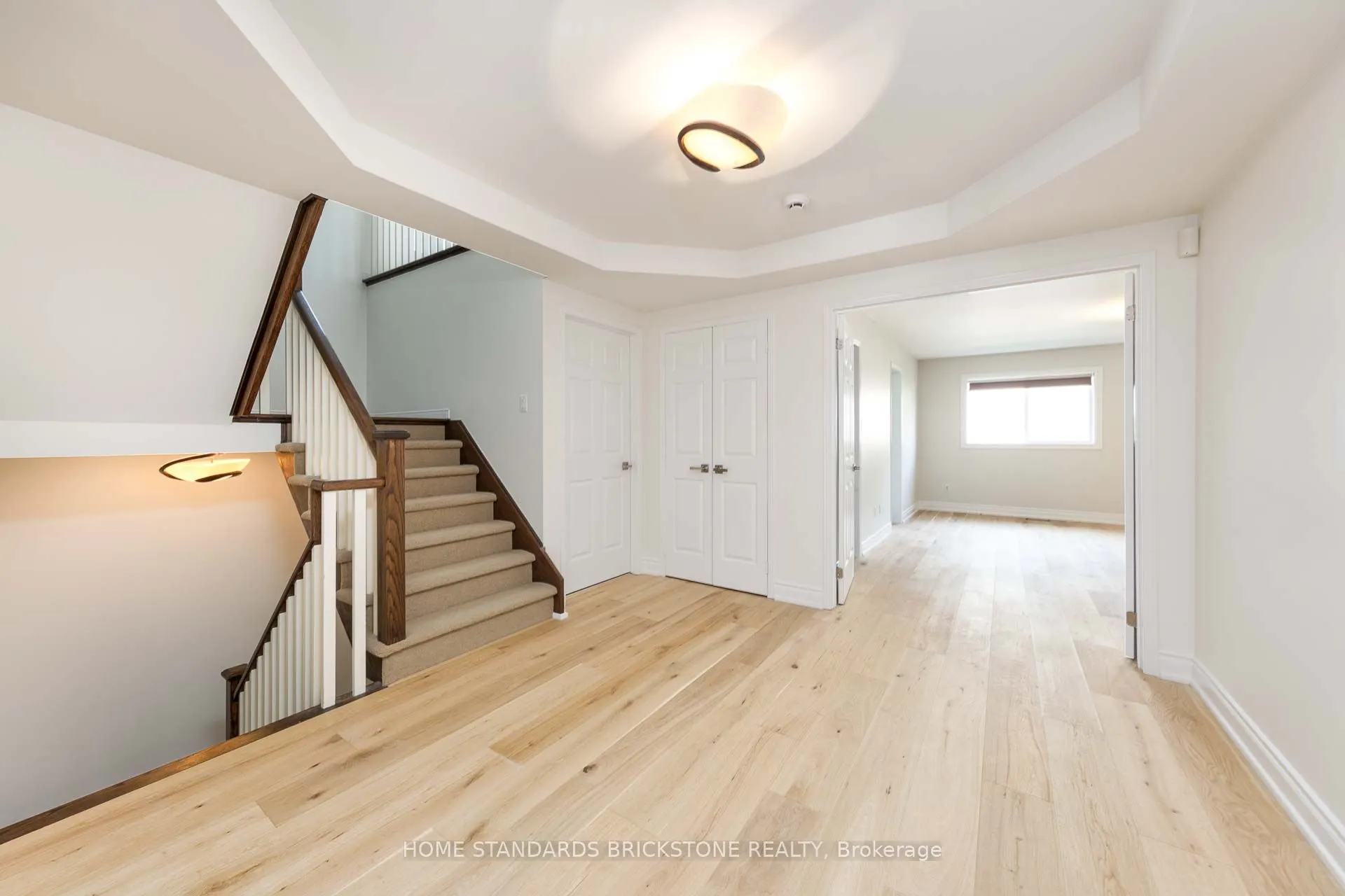76 Leameadow Road