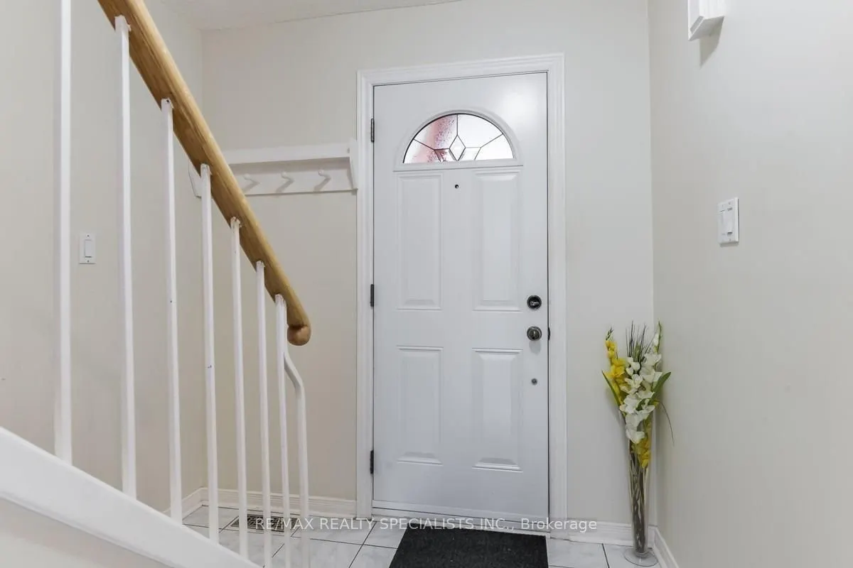 8 New Seabury Drive