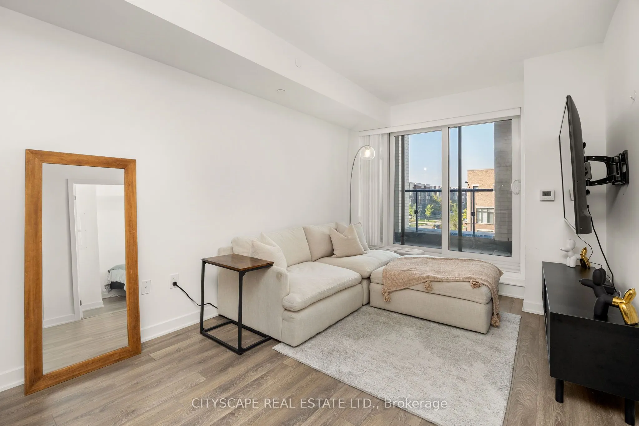 100 Eagle Rock Way, #201