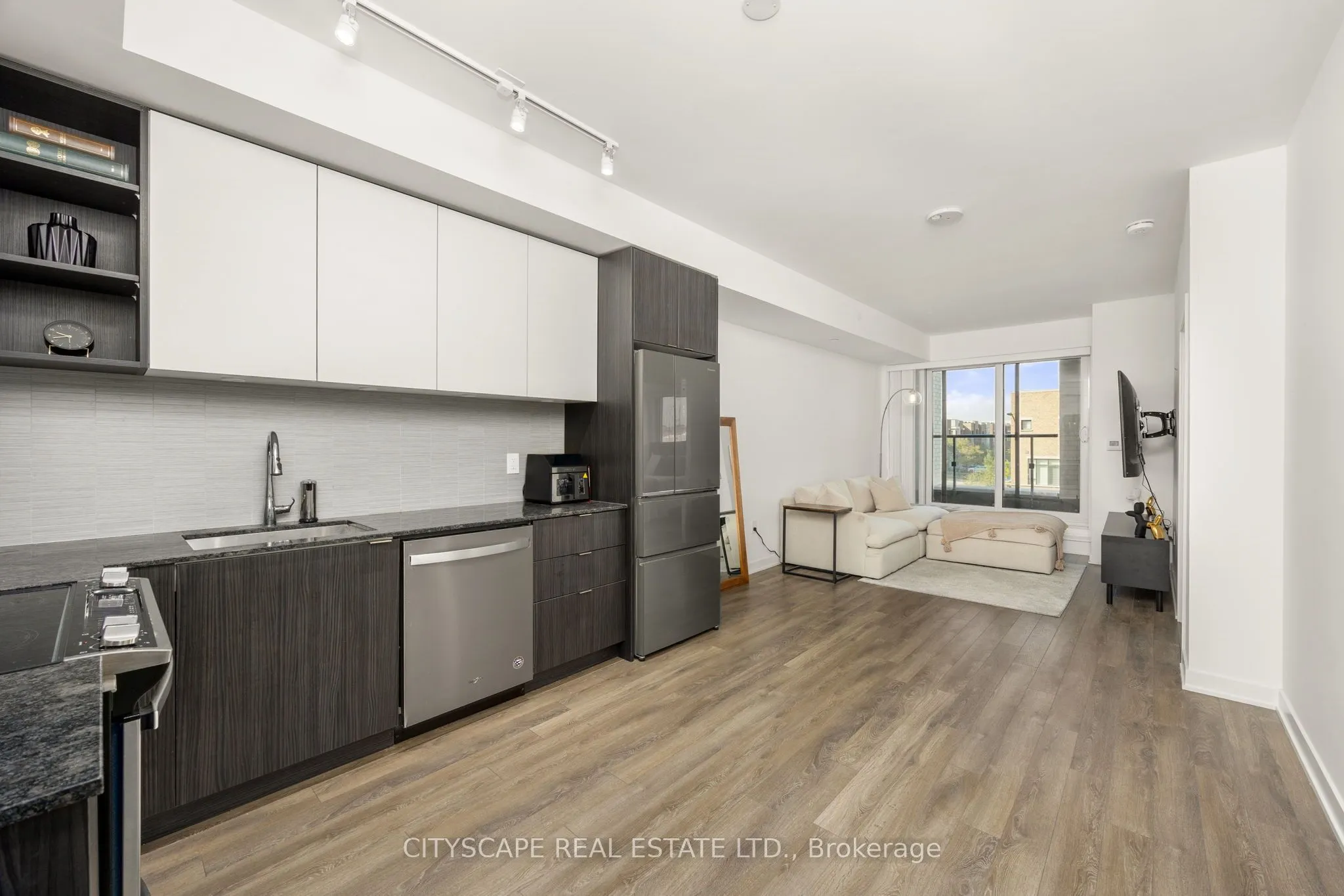 100 Eagle Rock Way, #201