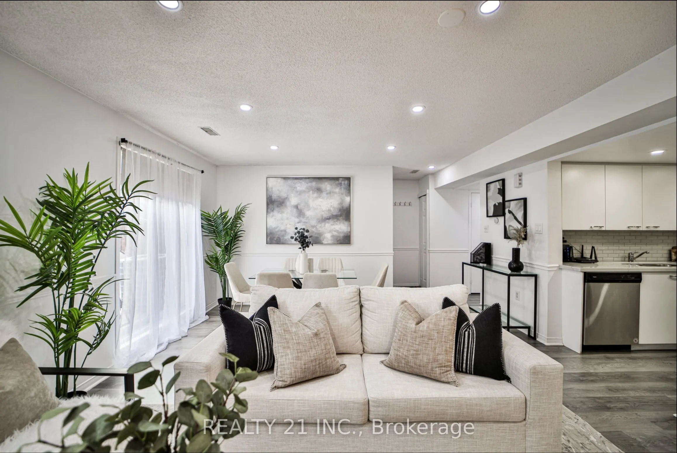 75 Weldrick Road E, #1036