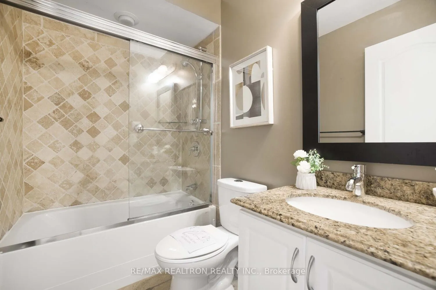 287 Wildberry Crescent