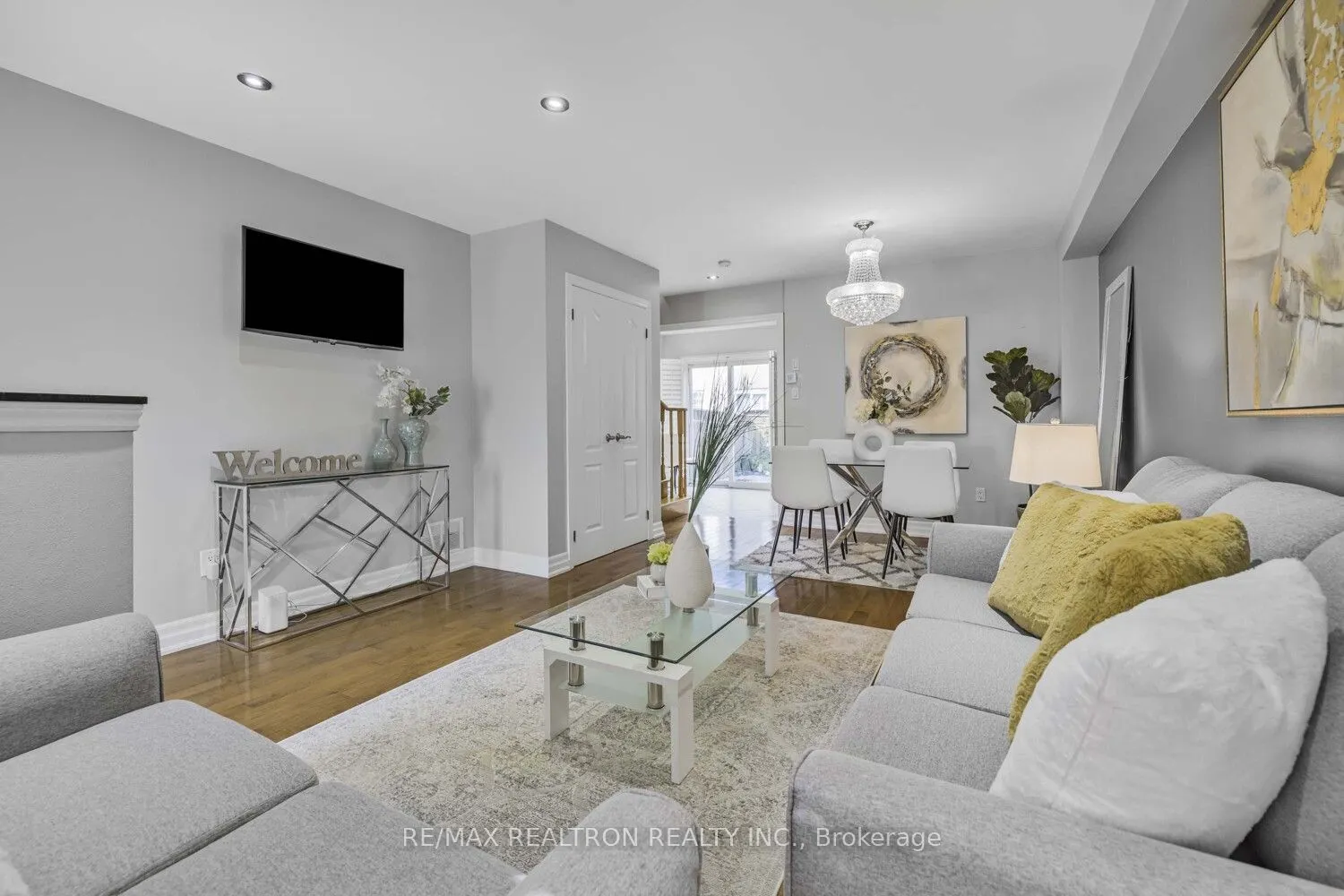 287 Wildberry Crescent