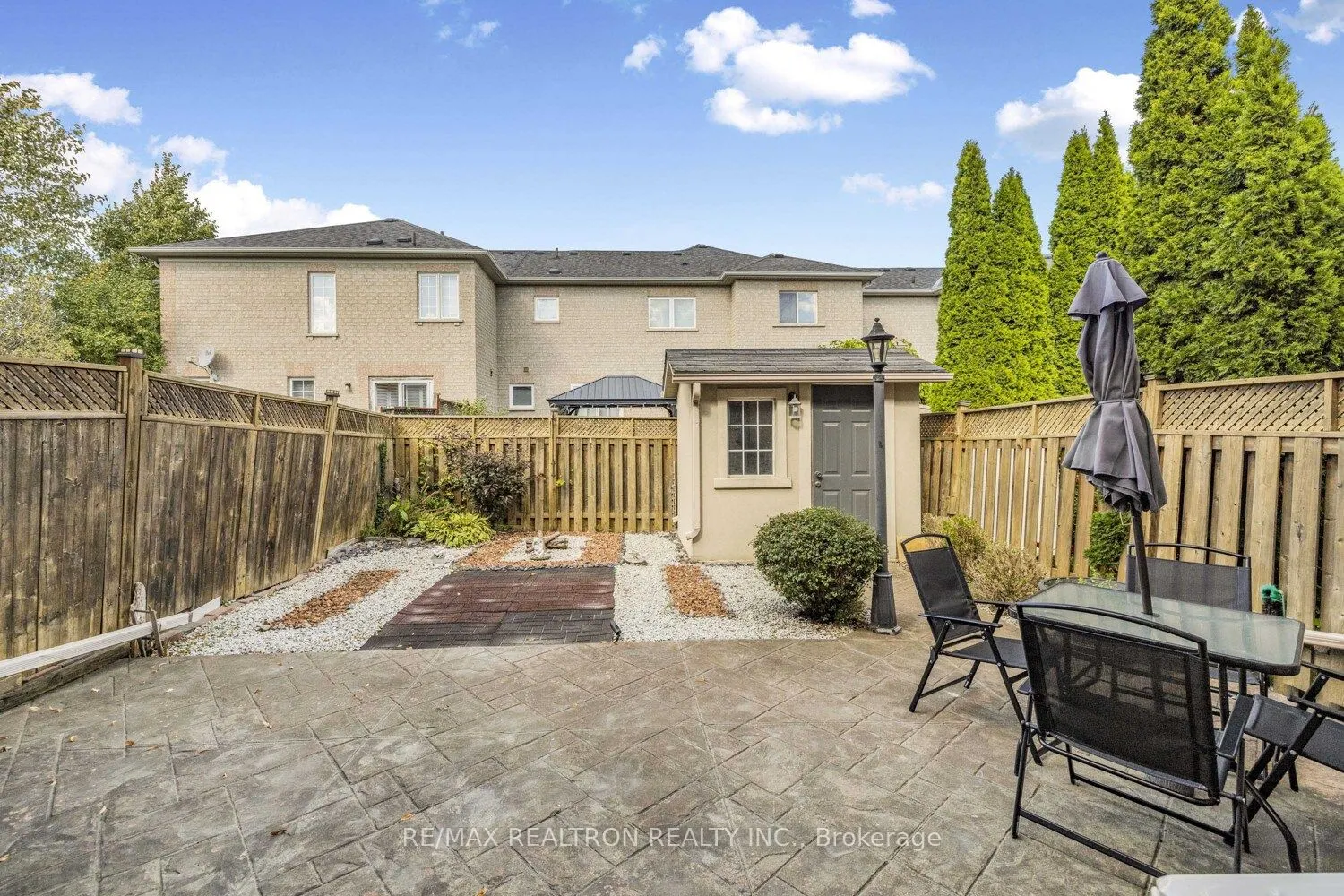 287 Wildberry Crescent