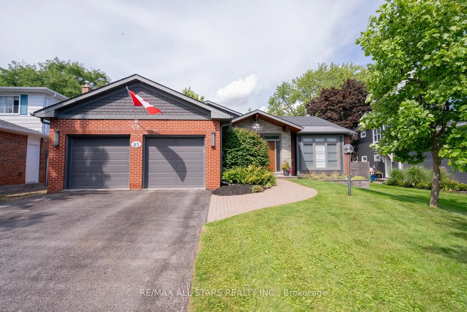 85 Manitoba Street