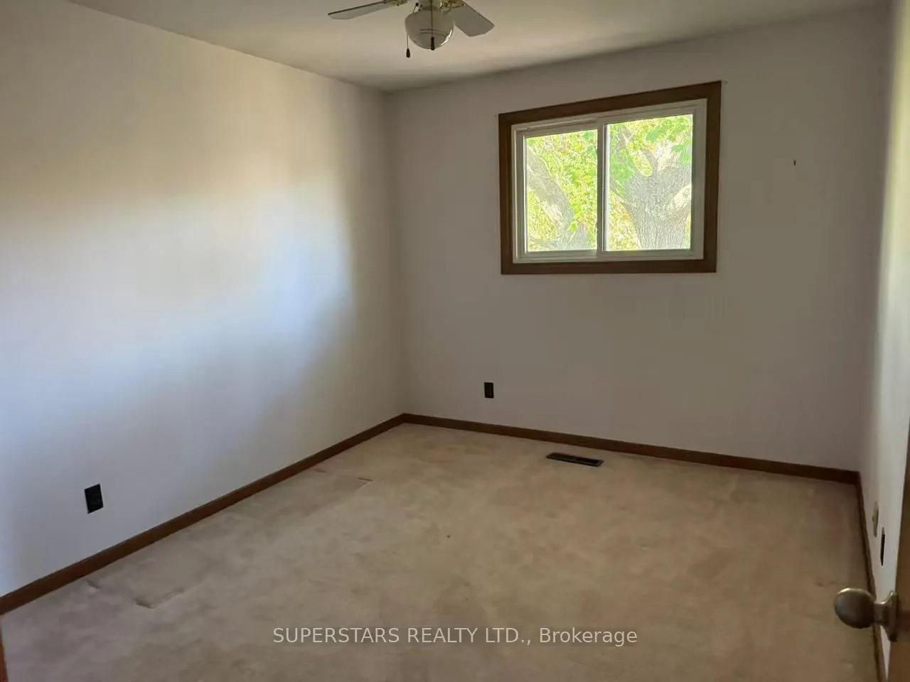 31 Fred Varley Drive