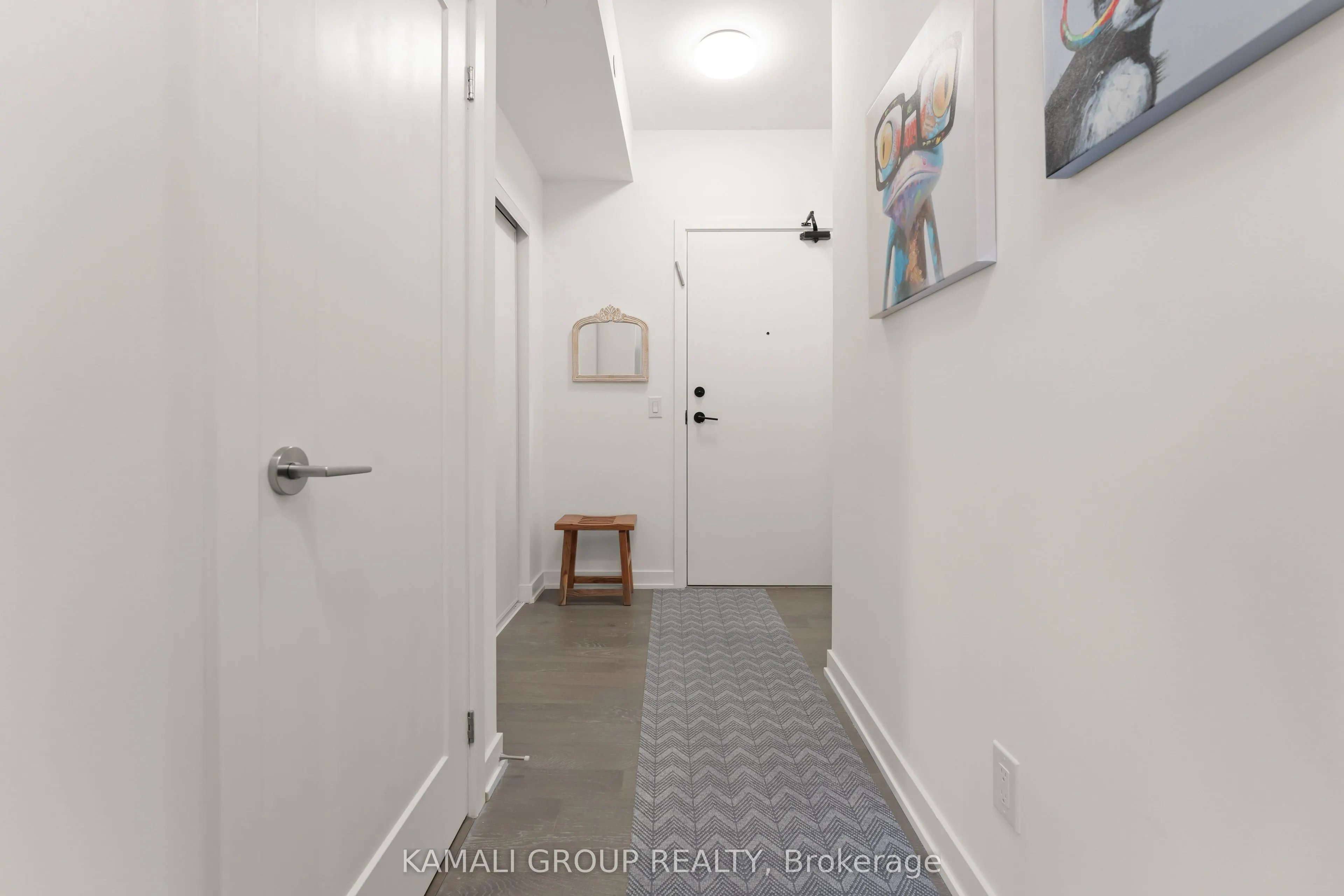 8888 Yonge Street, #523