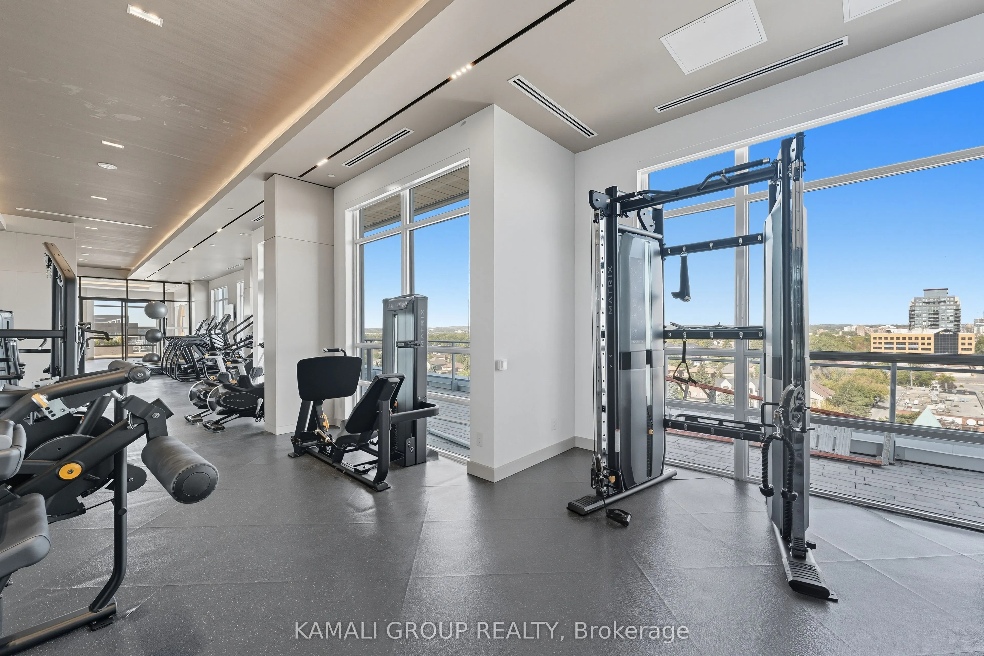 8888 Yonge Street, #523