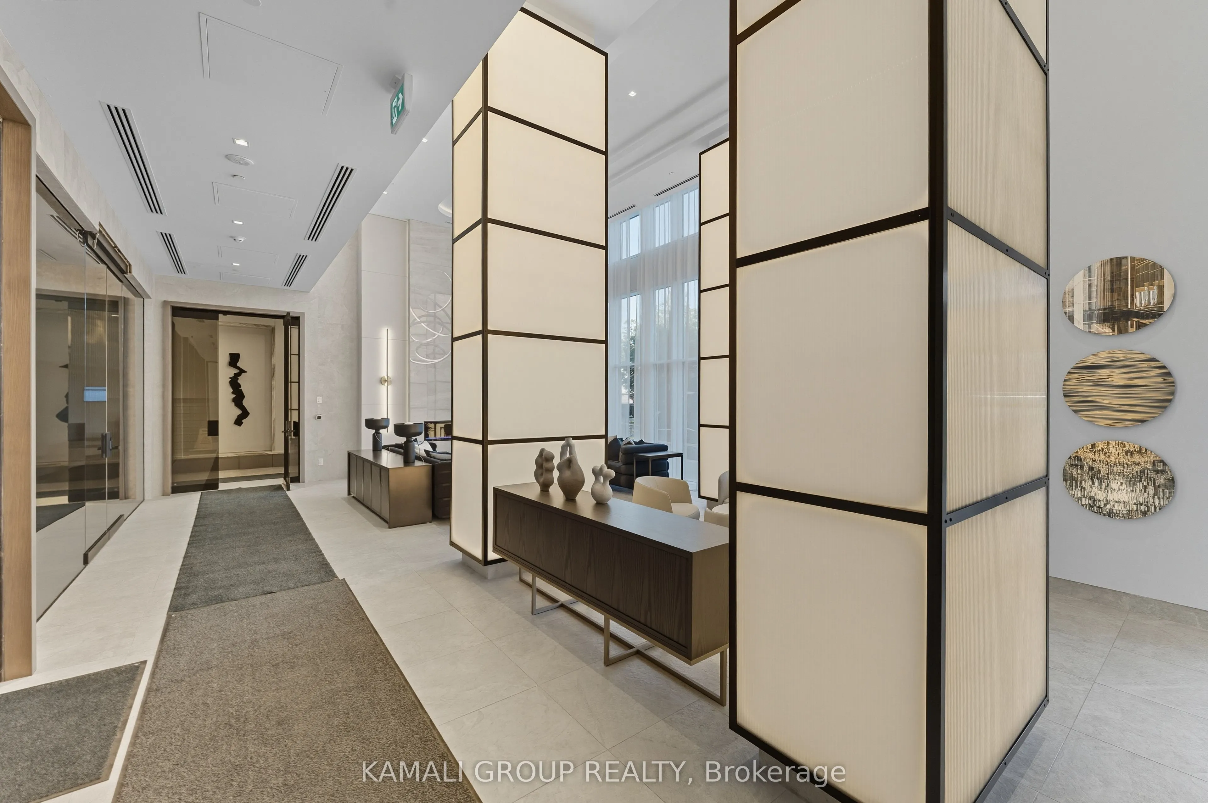 8888 Yonge Street, #523