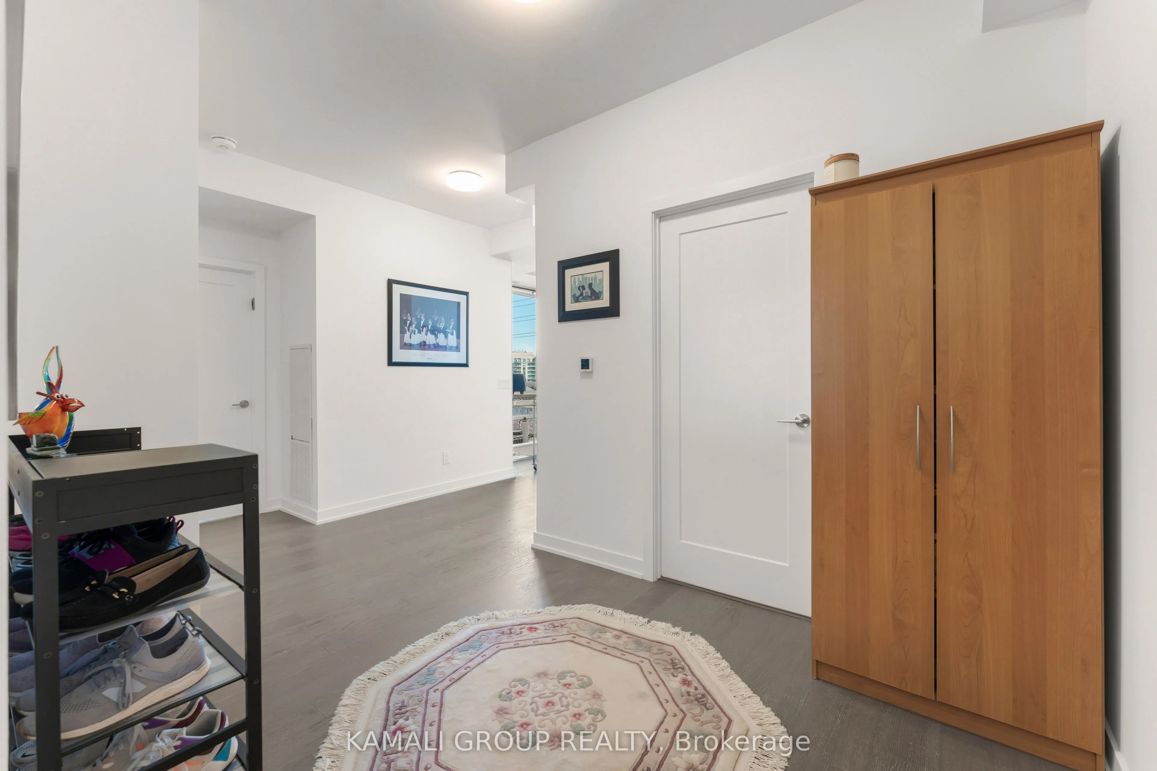8888 Yonge Street, #523