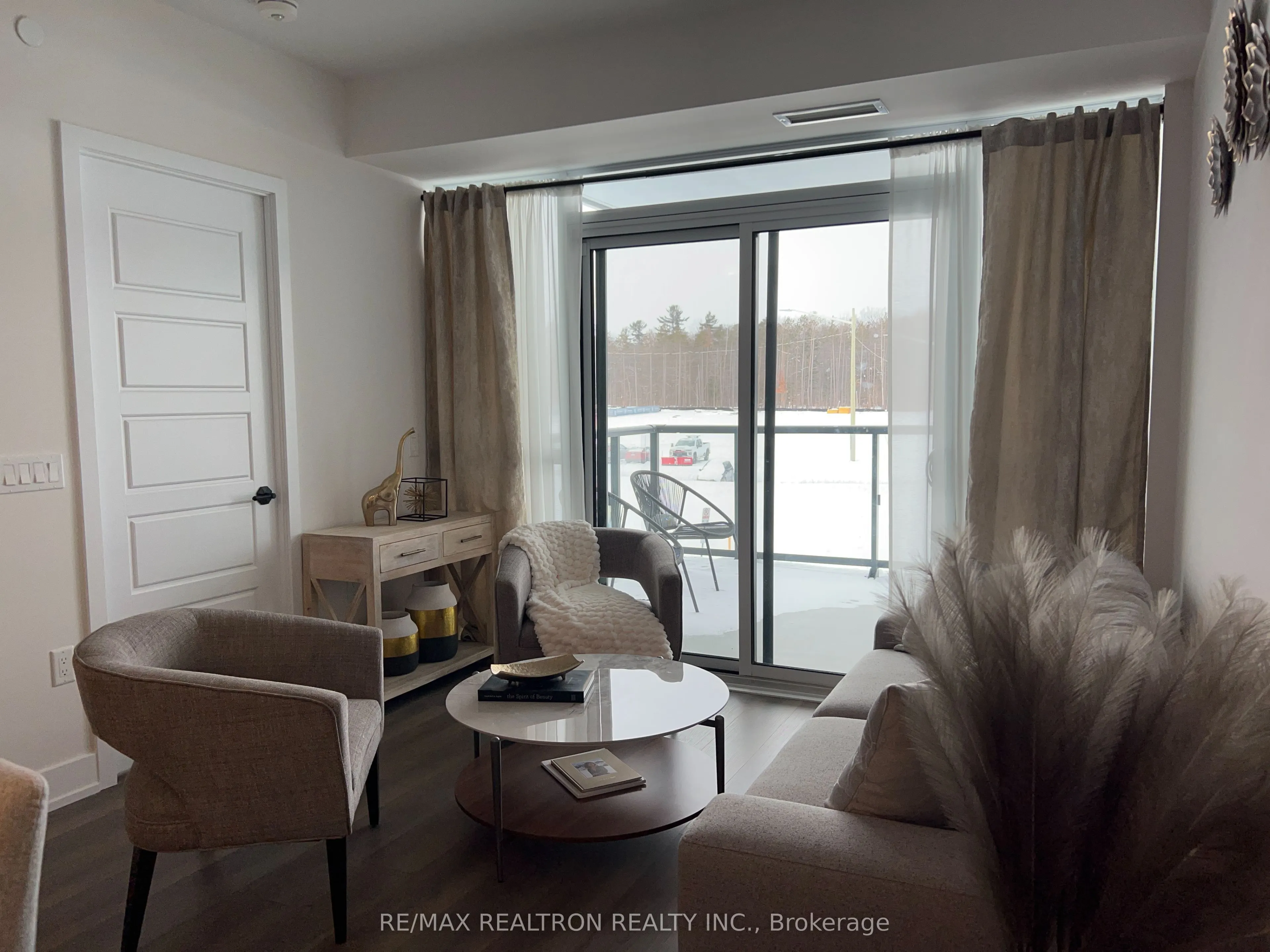 415 Sea Ray Avenue, #207