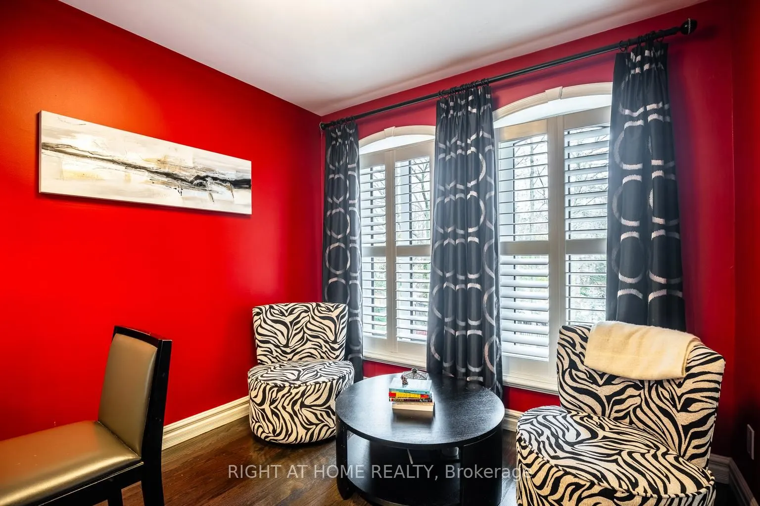 38 Sugarbush Court E