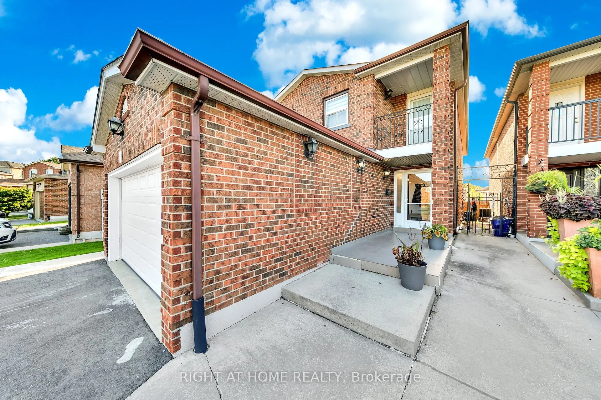 8 Terra Road
