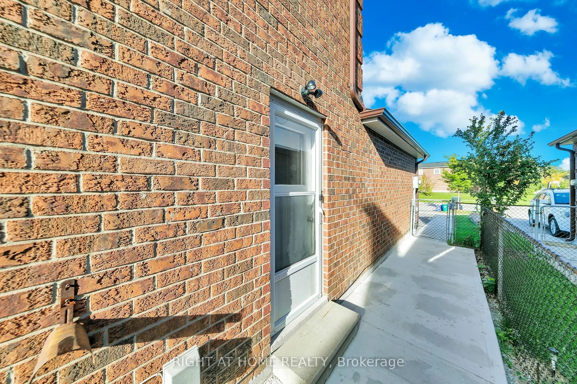 8 Terra Road