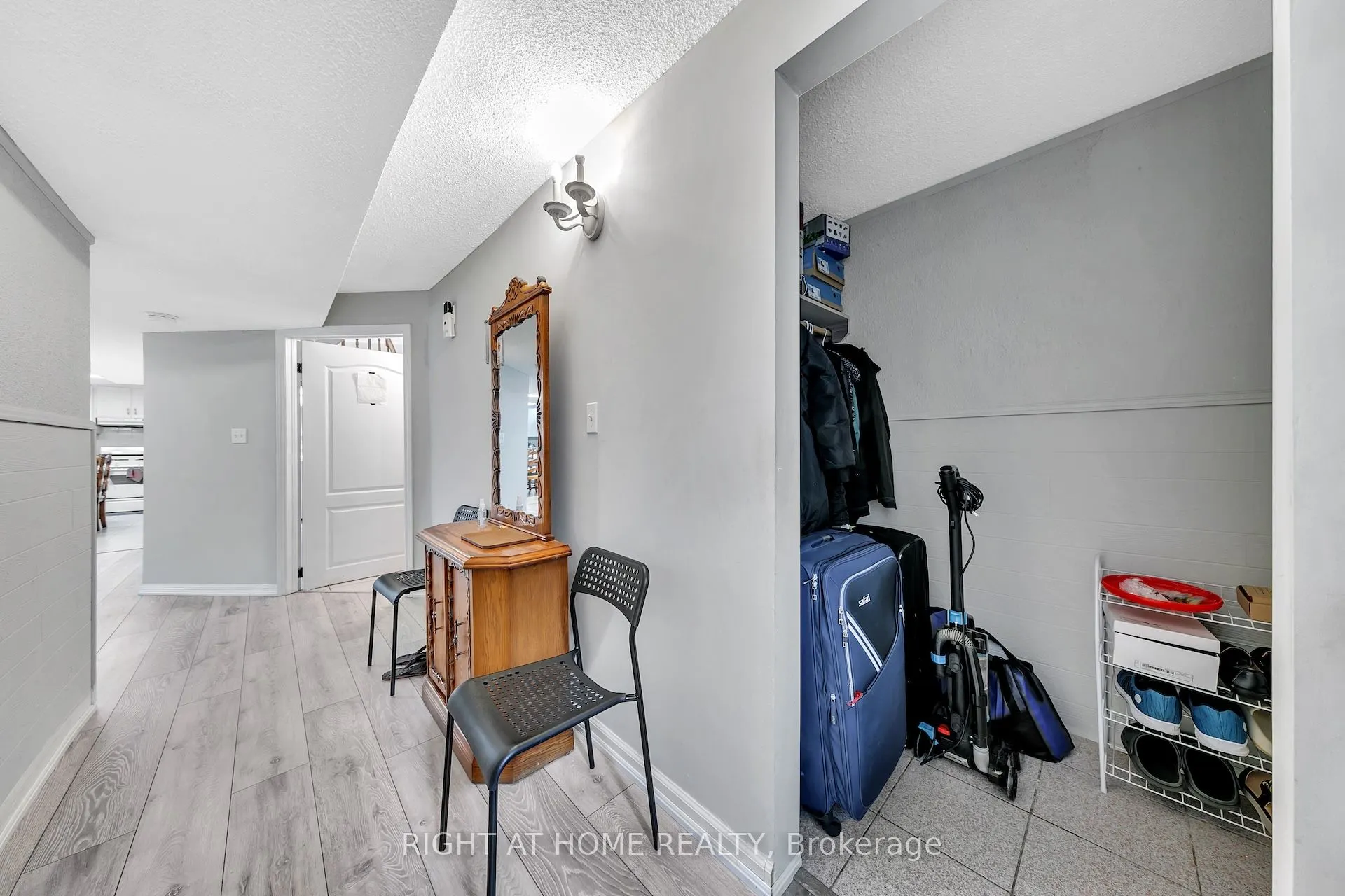 8 Terra Road