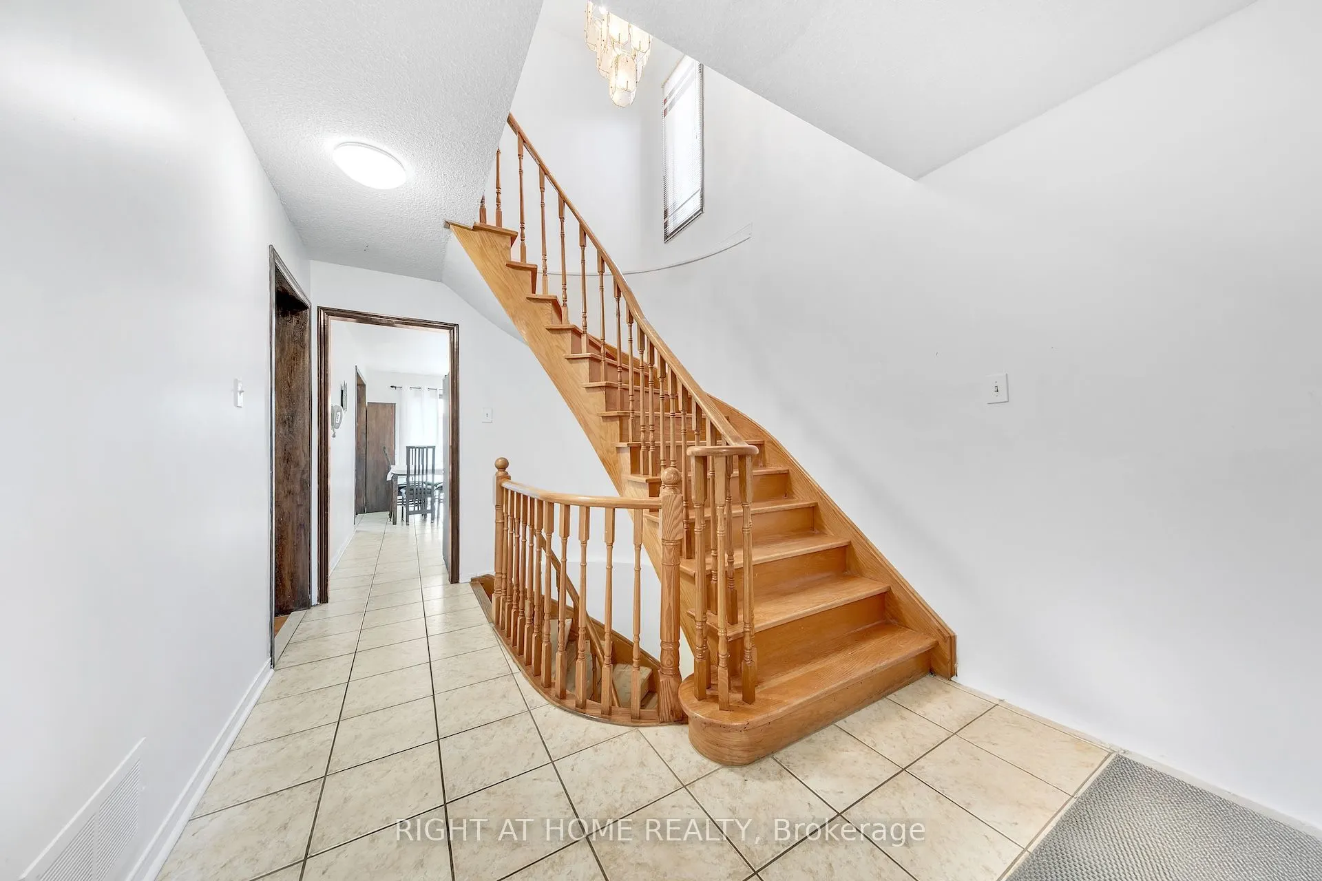 8 Terra Road