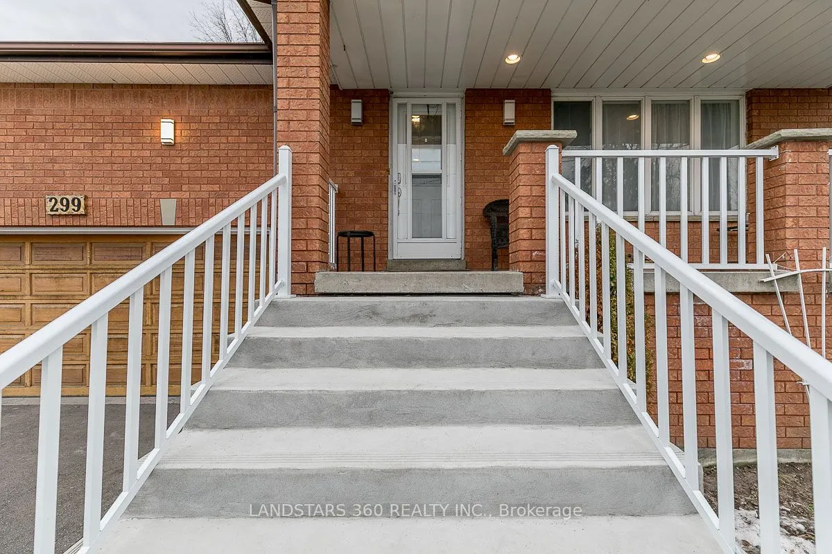 299 Lakeview Boulevard, #Upper