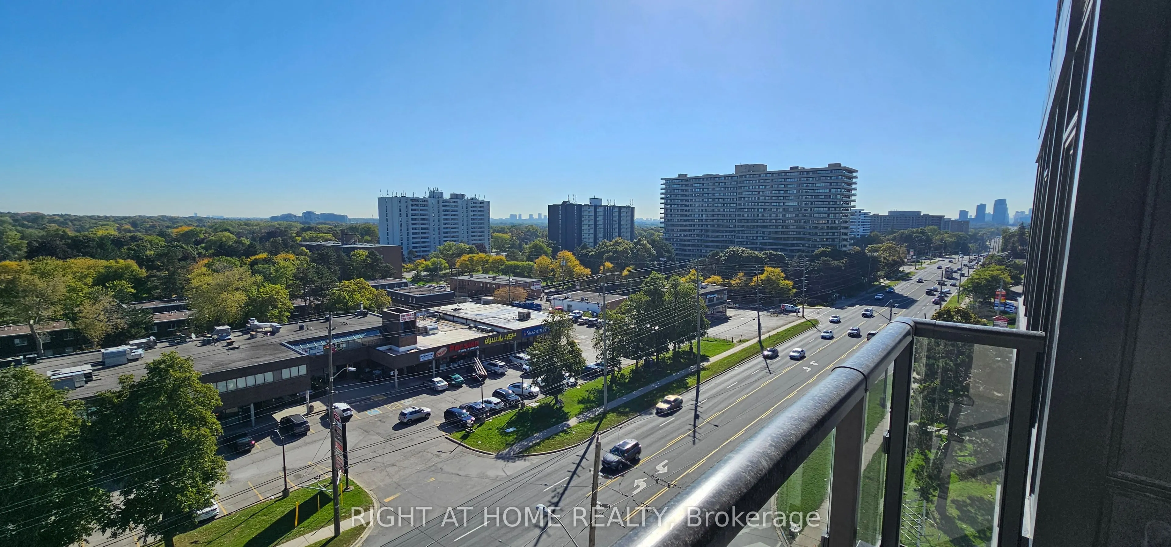 8188 Yonge Street, #720