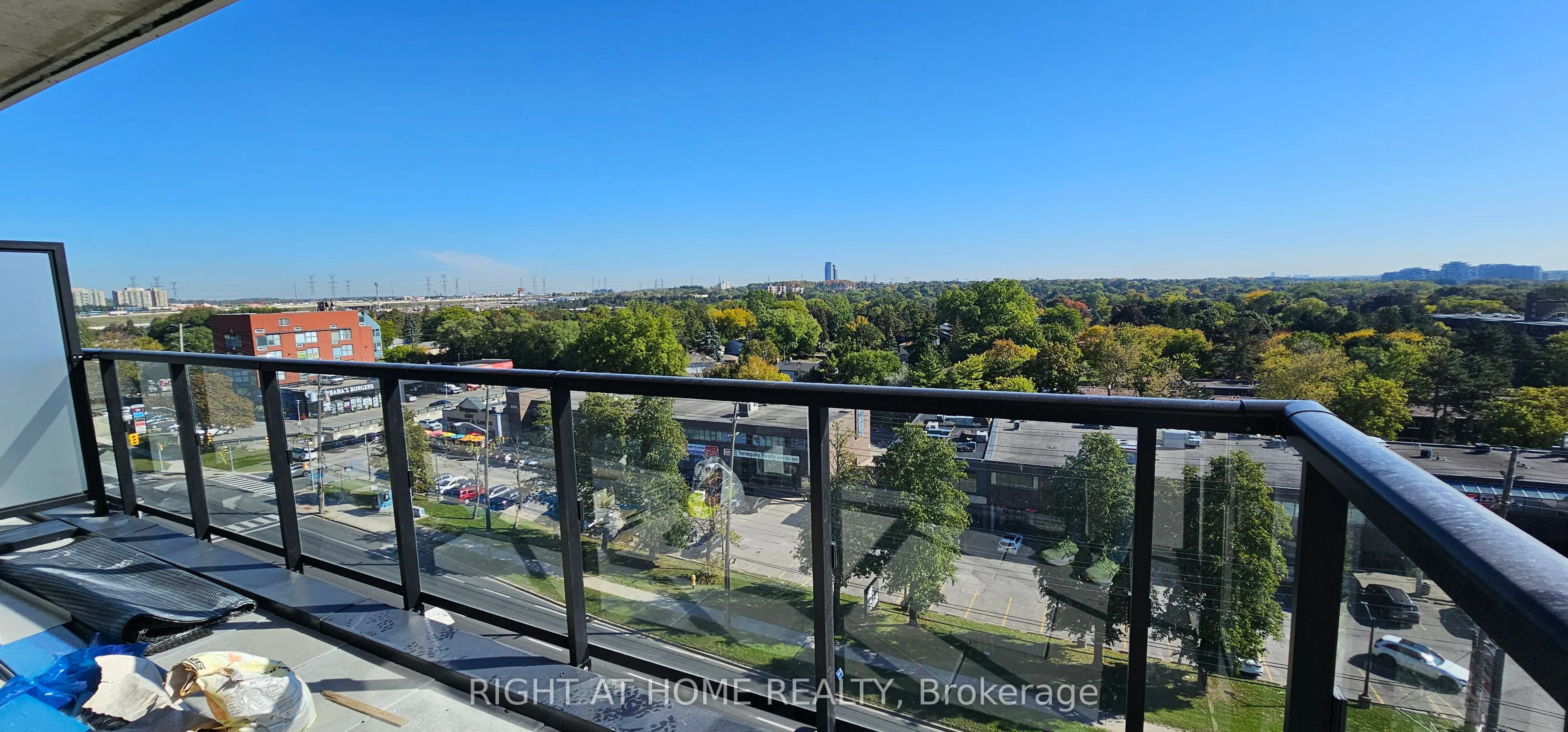 8188 Yonge Street, #720