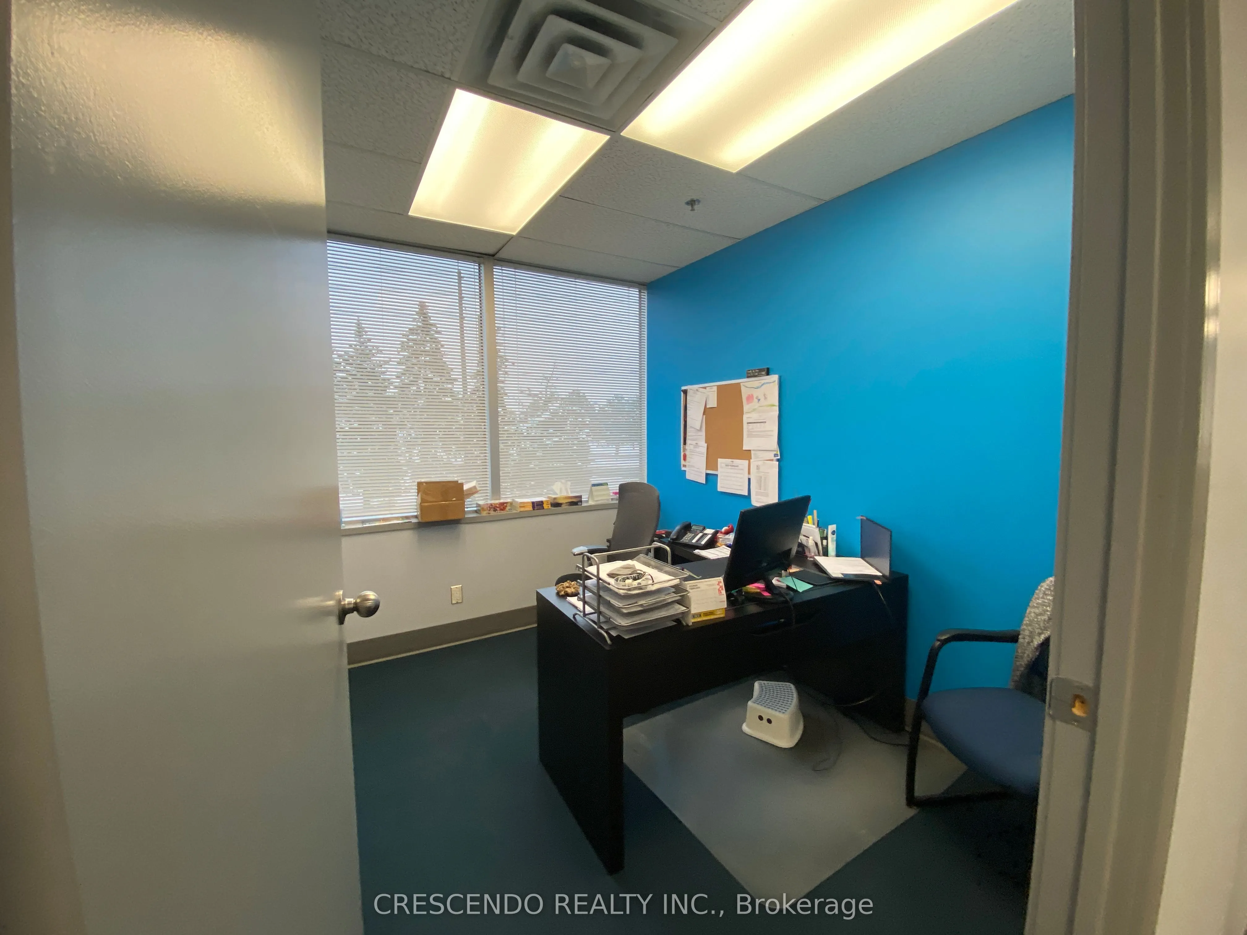 7050 Weston Road, #240