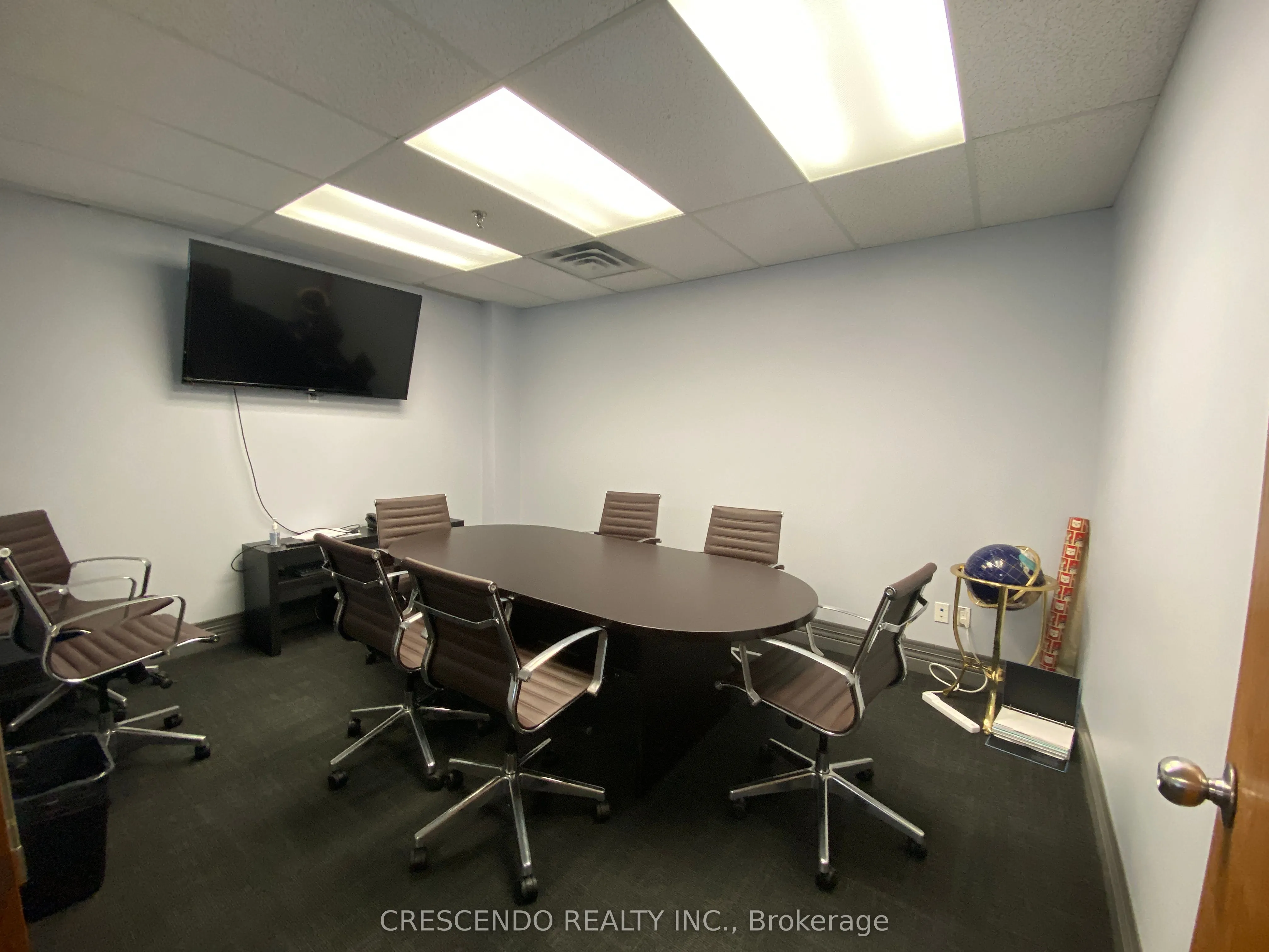 7050 Weston Road, #240