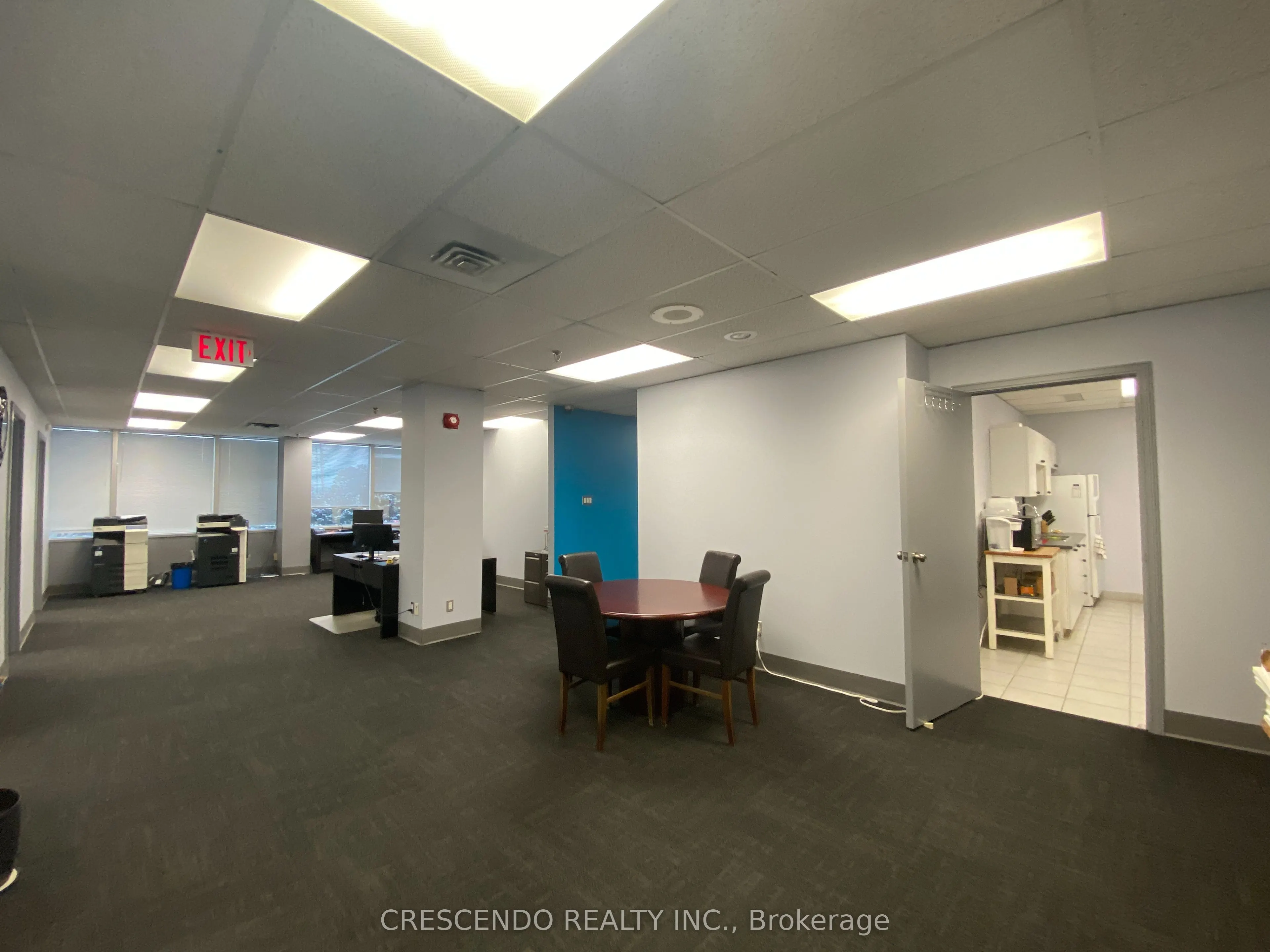 7050 Weston Road, #240