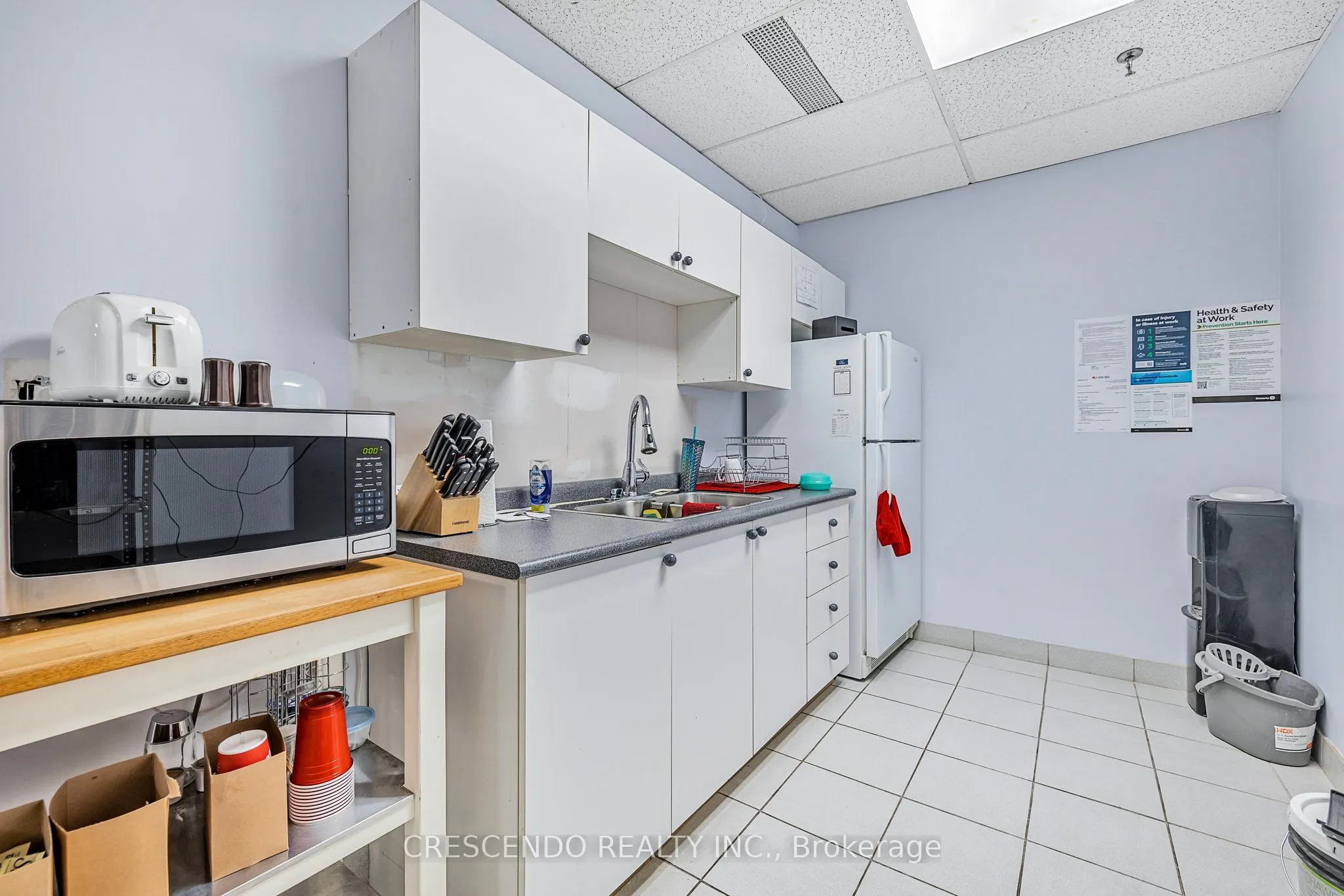7050 Weston Road, #240