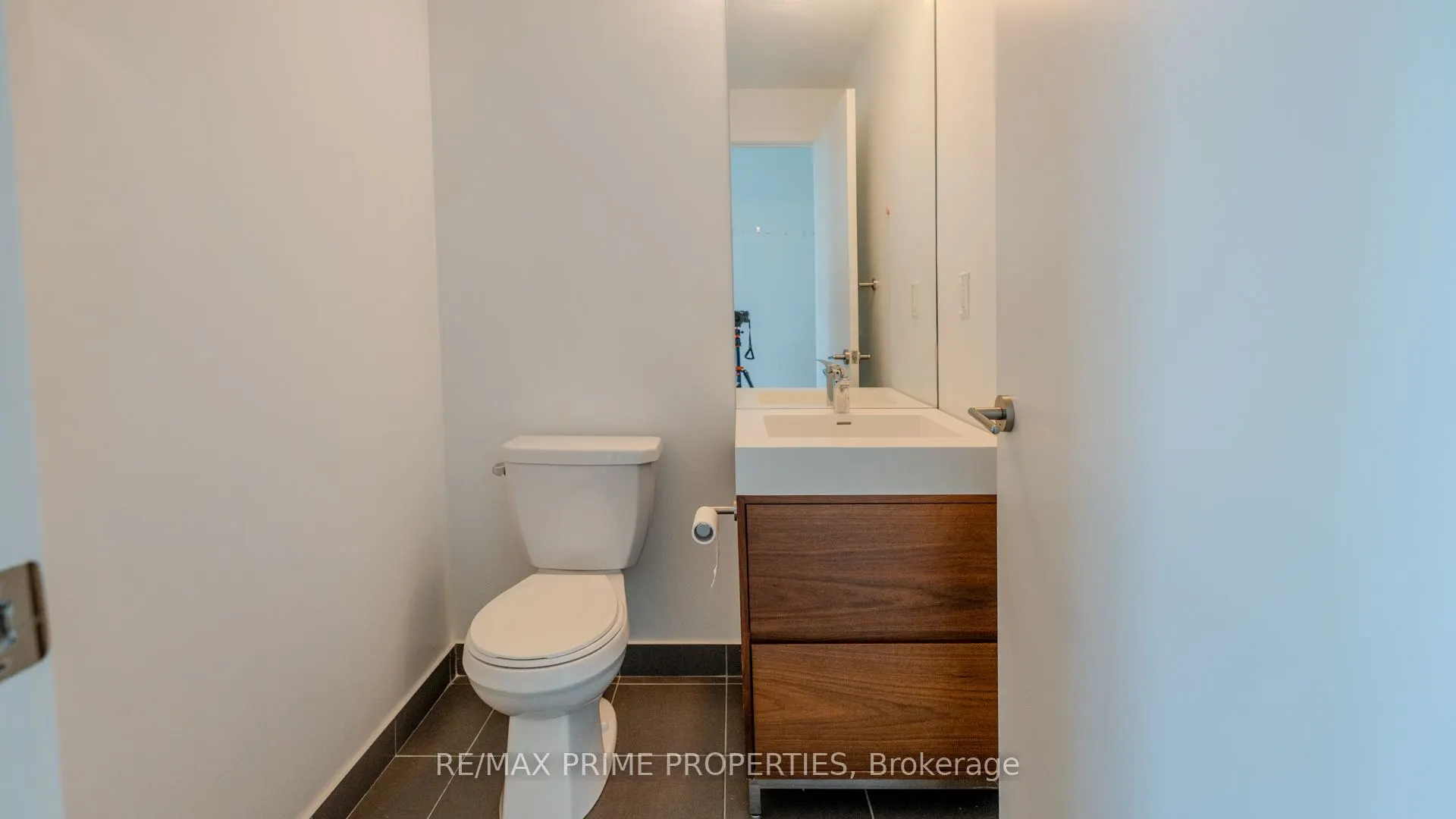 1709 Bur Oak Avenue, #501