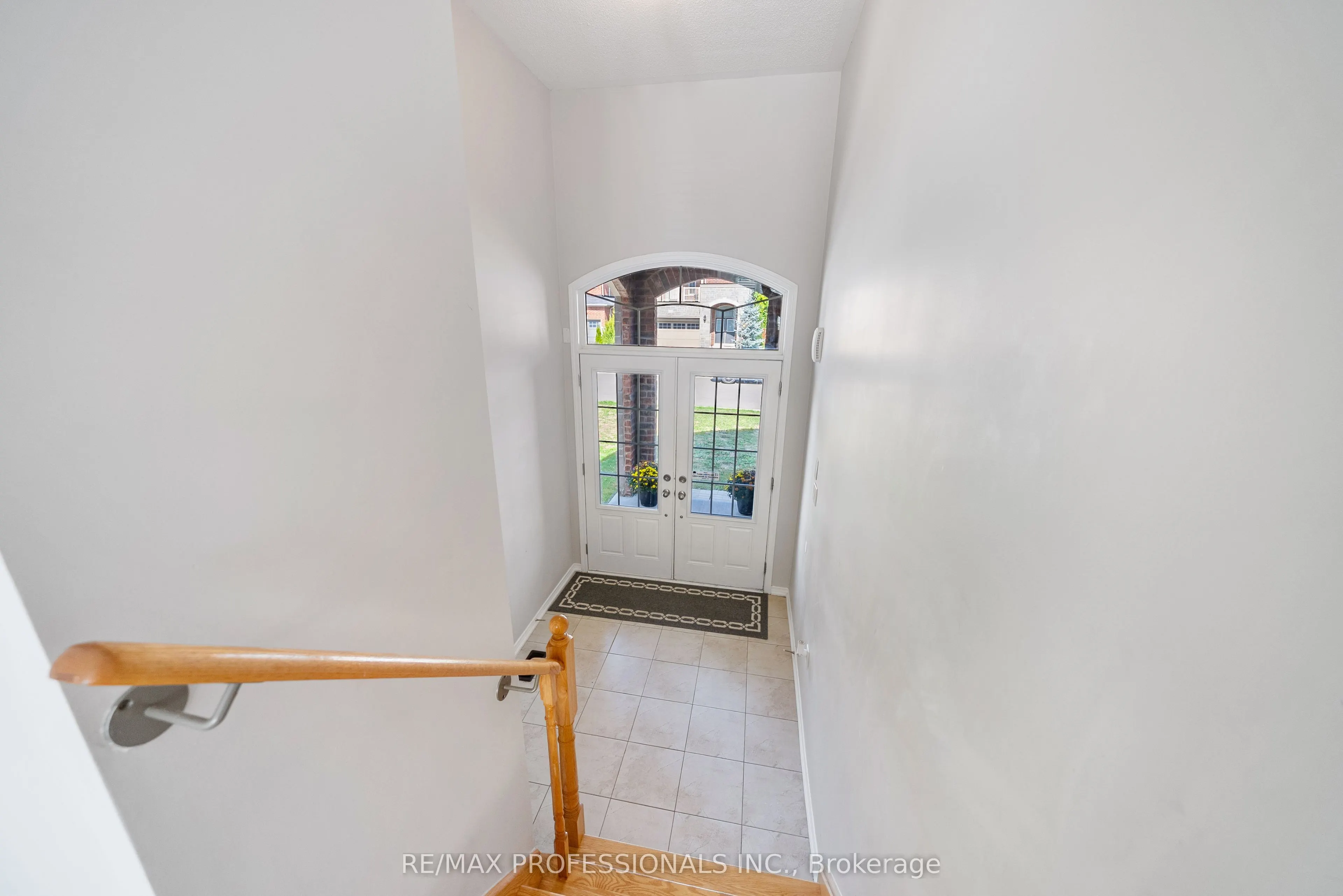 1017 Abram Court
