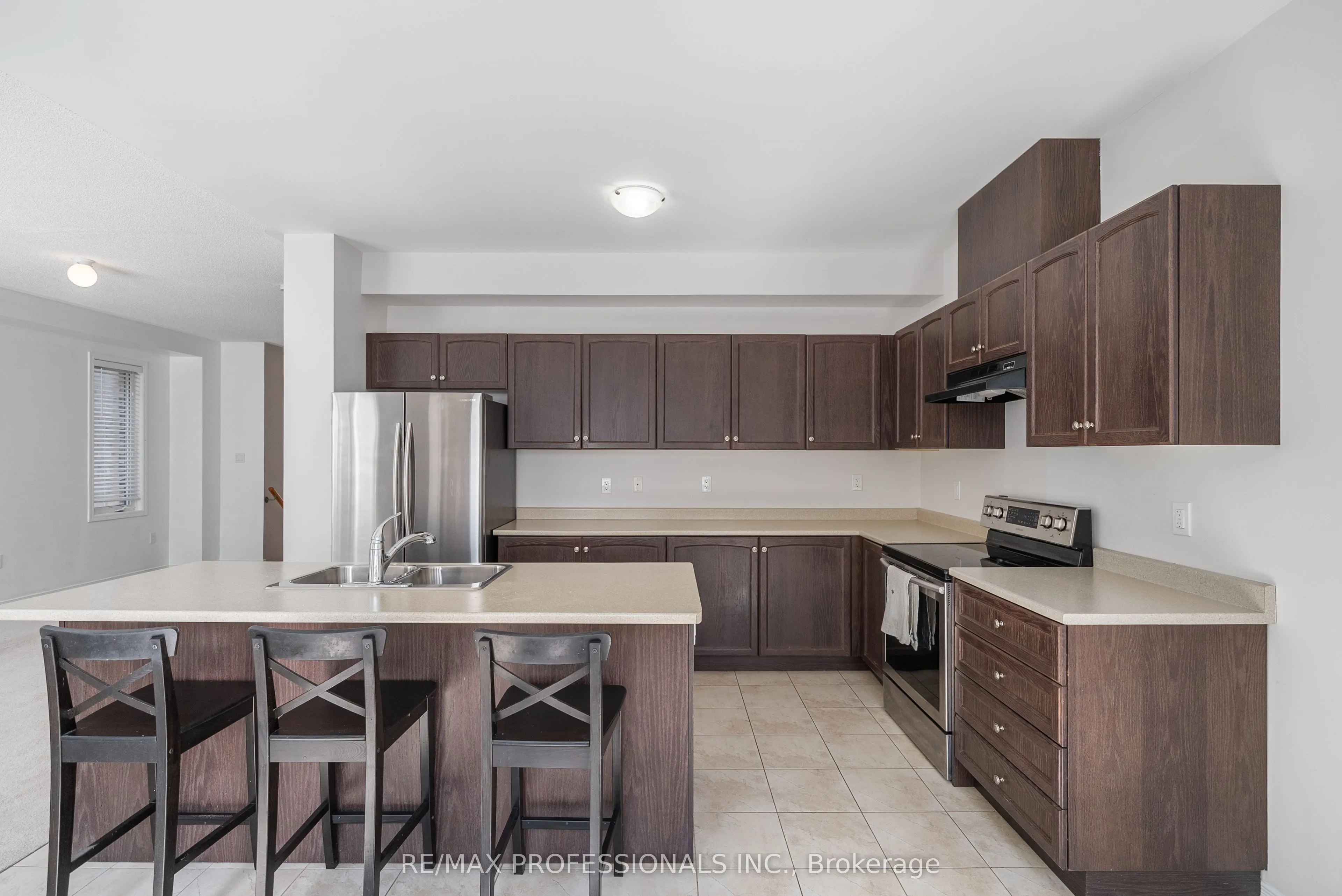 1017 Abram Court