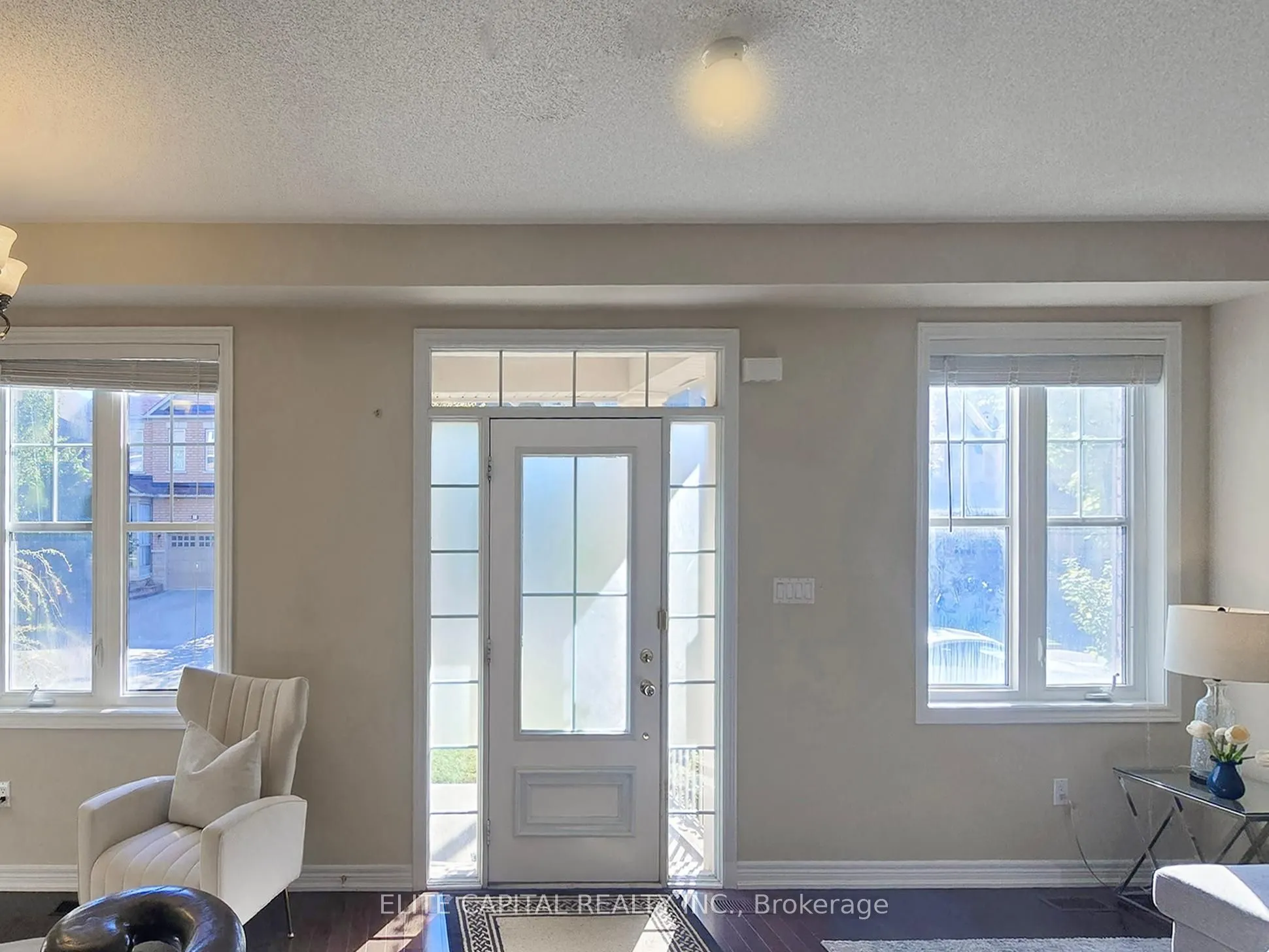 28 Ivory Silk Drive