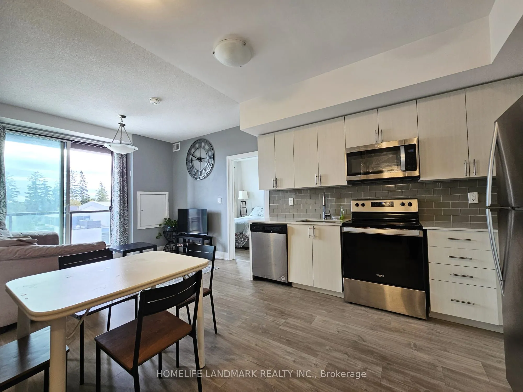 9700 Ninth Line, #611
