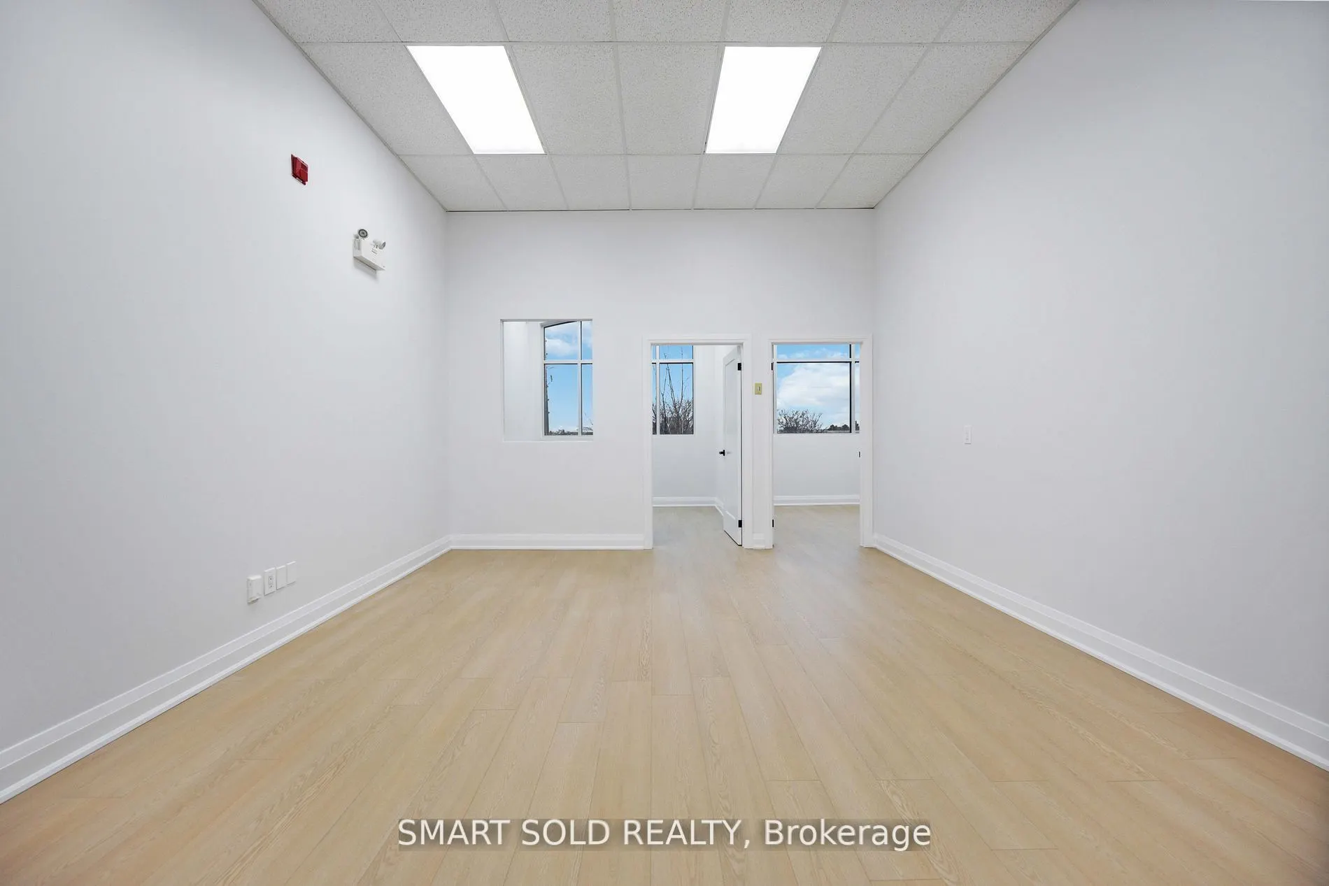 8787 Woodbine Avenue, #239