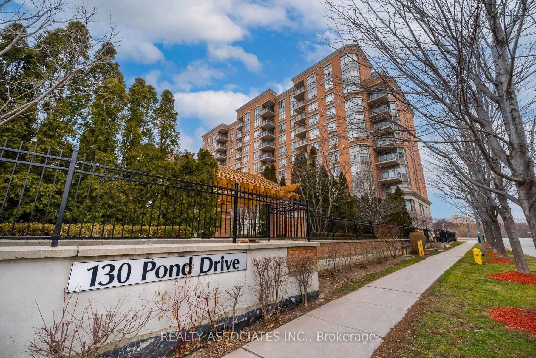 130 Pond Drive, #303