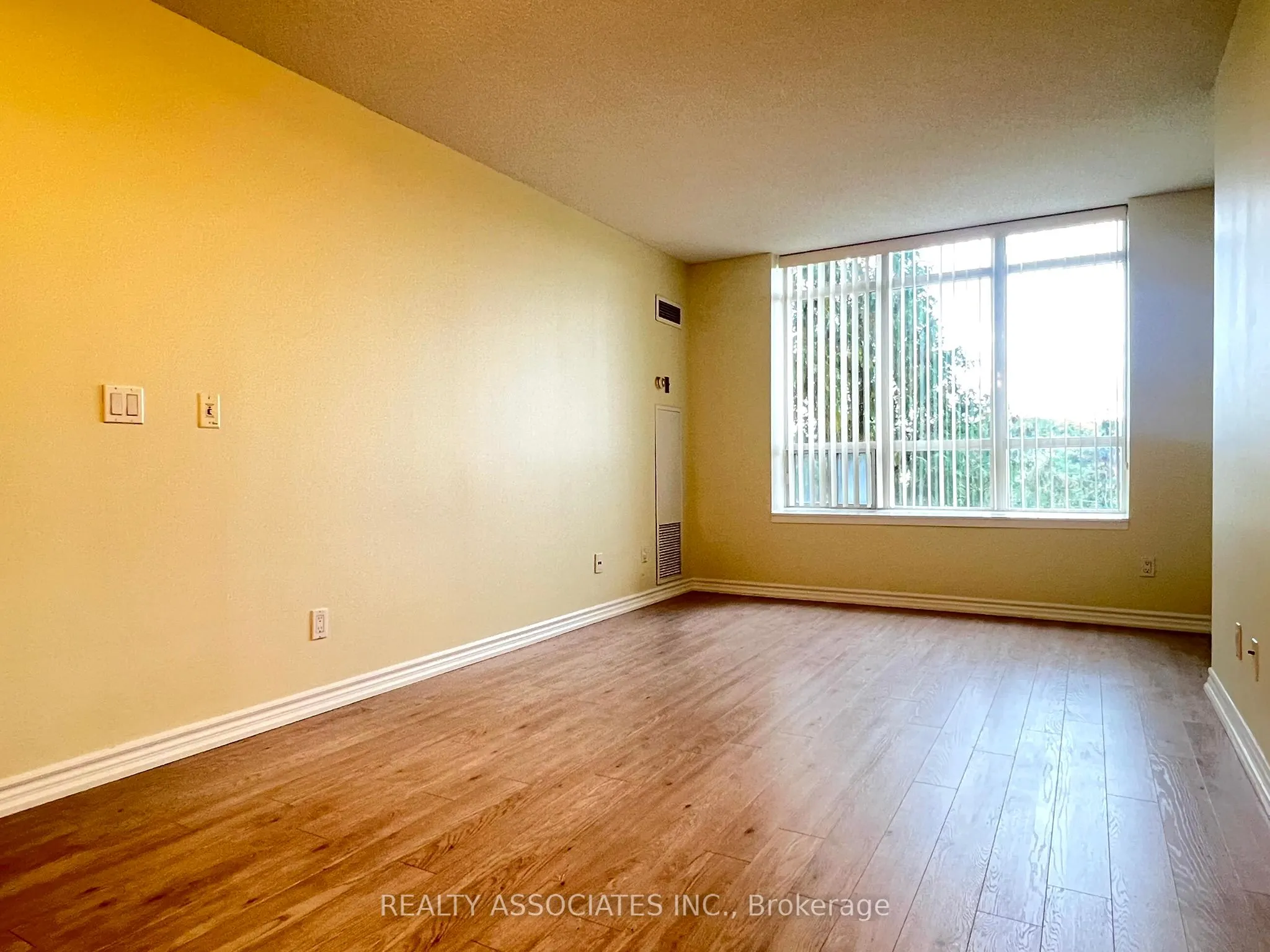 130 Pond Drive, #303